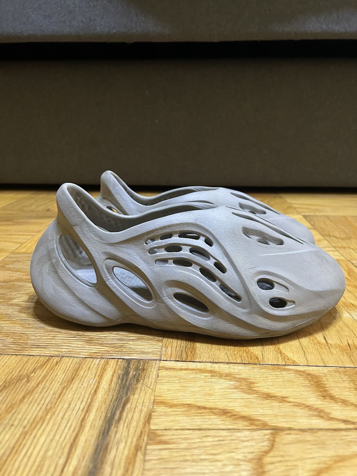 Adidas × Kanye West Yeezy foam runner stone sage size 9 Size US 9 / EU 42 - 7 Thumbnail