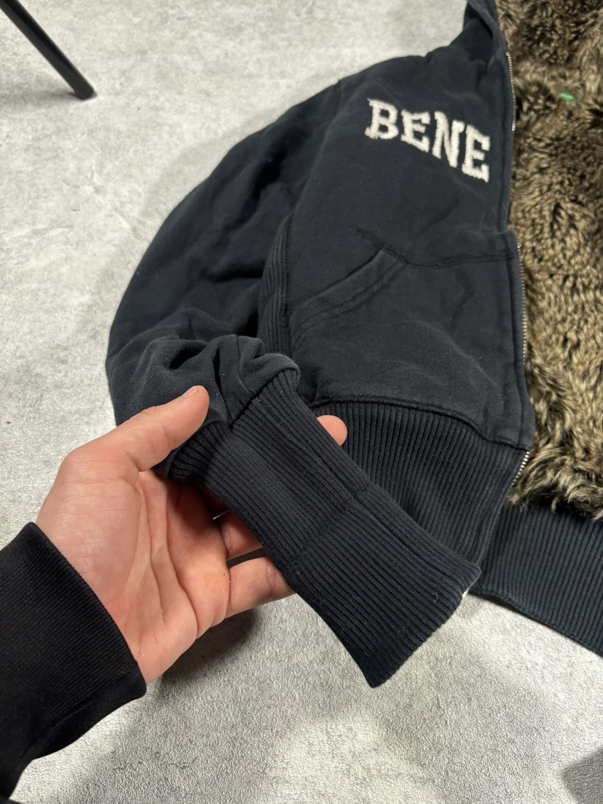 Vintage Benetton Heavy Fur Hoodie IfSixWasNine L.G.B. Aesthetic core Size US S / EU 44-46 / 1 - 6 Thumbnail