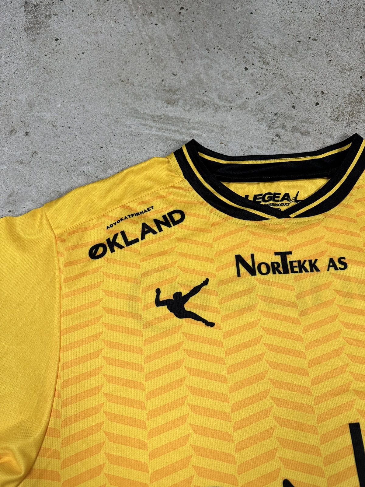Vintage SK Lillestrom 2017 Home Final Cup Jersey Rare Size US XL / EU 56 / 4 - 7 Thumbnail