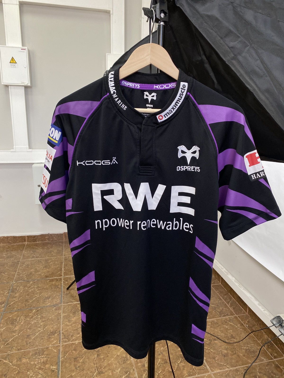 Man Made In Australia Ospreys Rugby Union 2009/2010 Kooga Black Home Jersey Rare Size US M / EU 48-50 / 2 - 1 Thumbnail