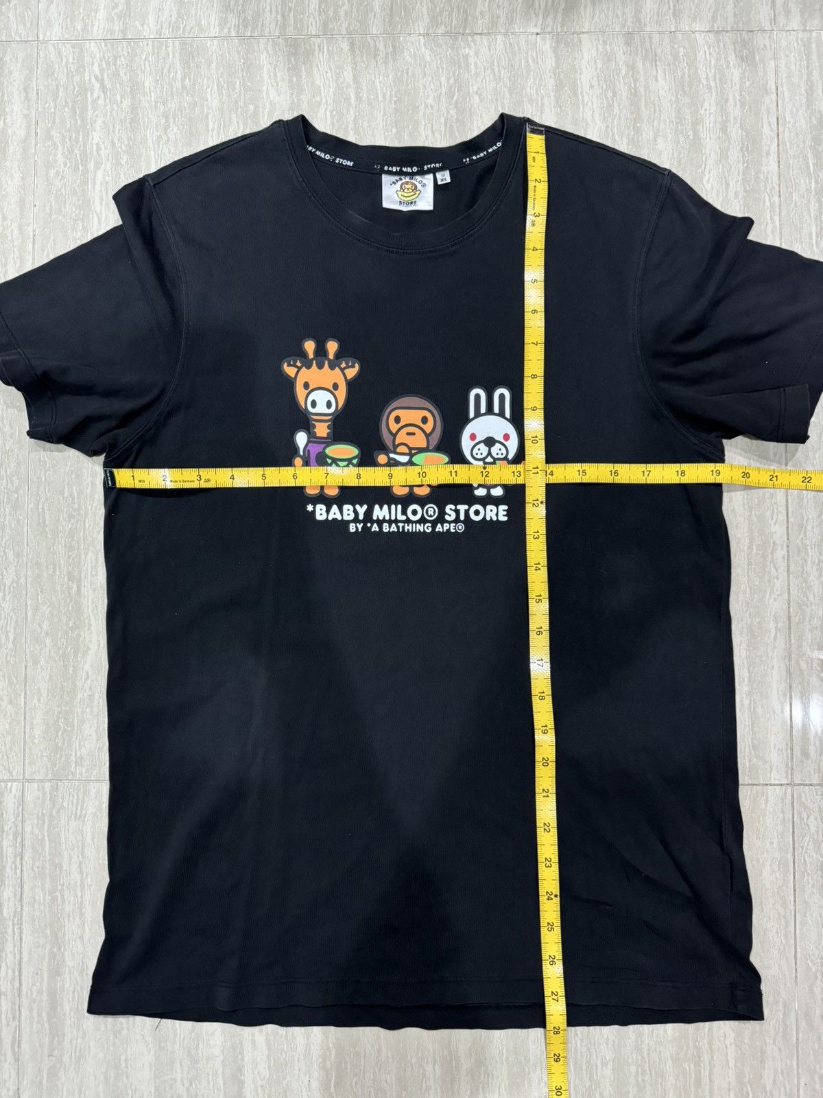Nowhere Baby Milo Eating Melon, Baby Milo Store Size US XL / EU 56 / 4 - 2 Thumbnail