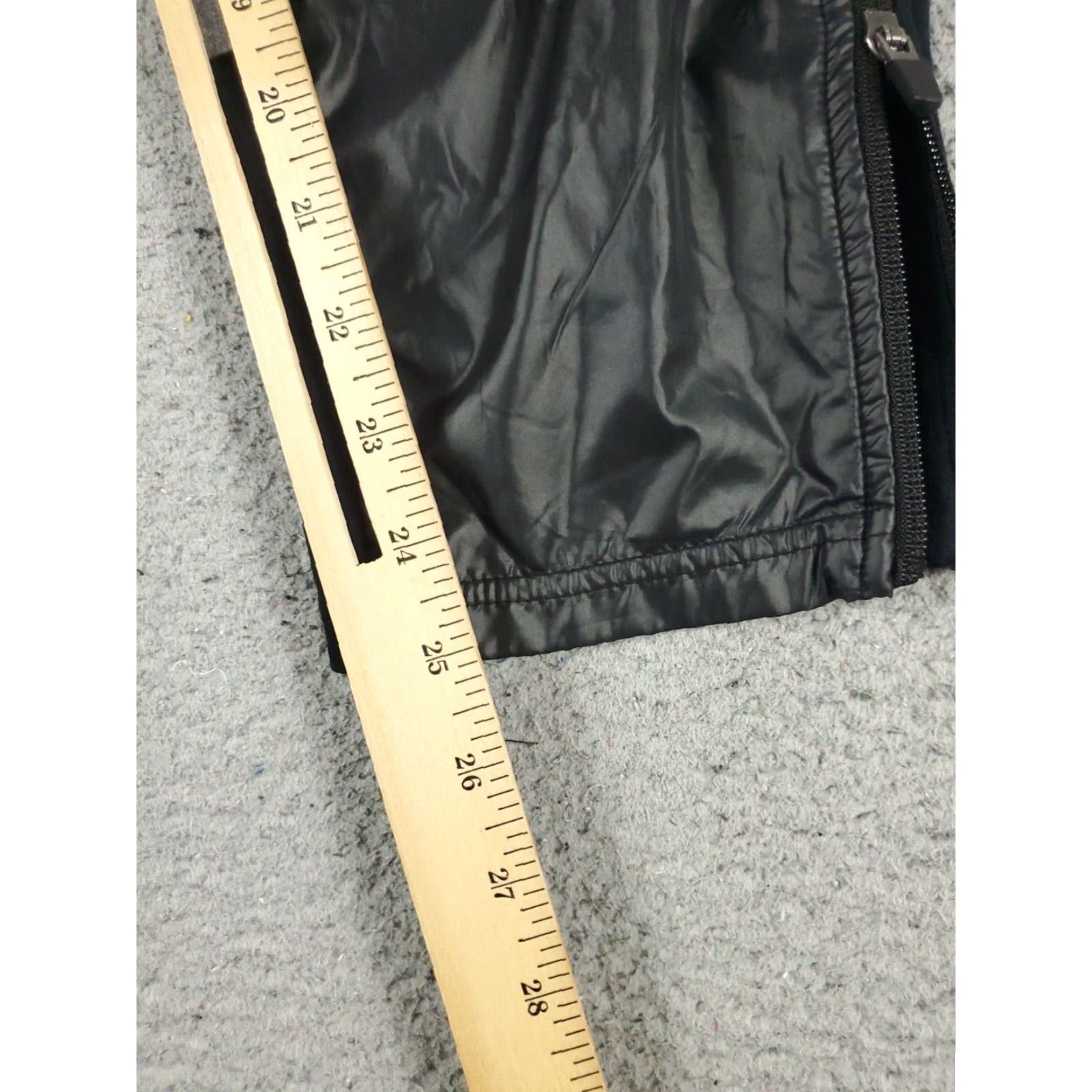 Puma Puma Pants Womens Size Medium Black Capri Zip Track Joggers Sweatpants Size 32" / US 10 / IT 46 - 4 Thumbnail