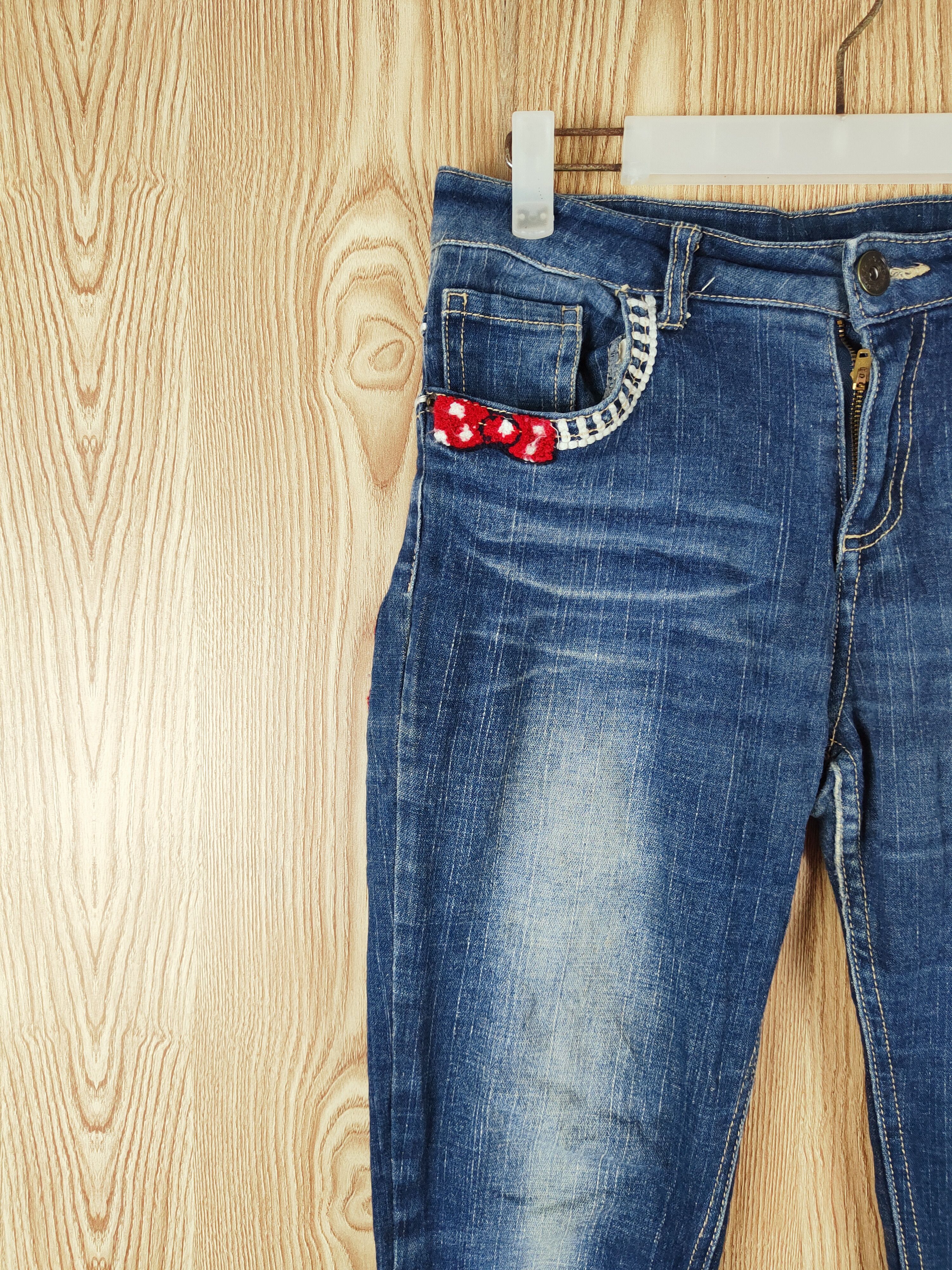 Japanese Brand × Vintage Japanese Brand Dark Blue Distressed Ripped Jeans Size 30" / US 8 / IT 44 - 4 Thumbnail
