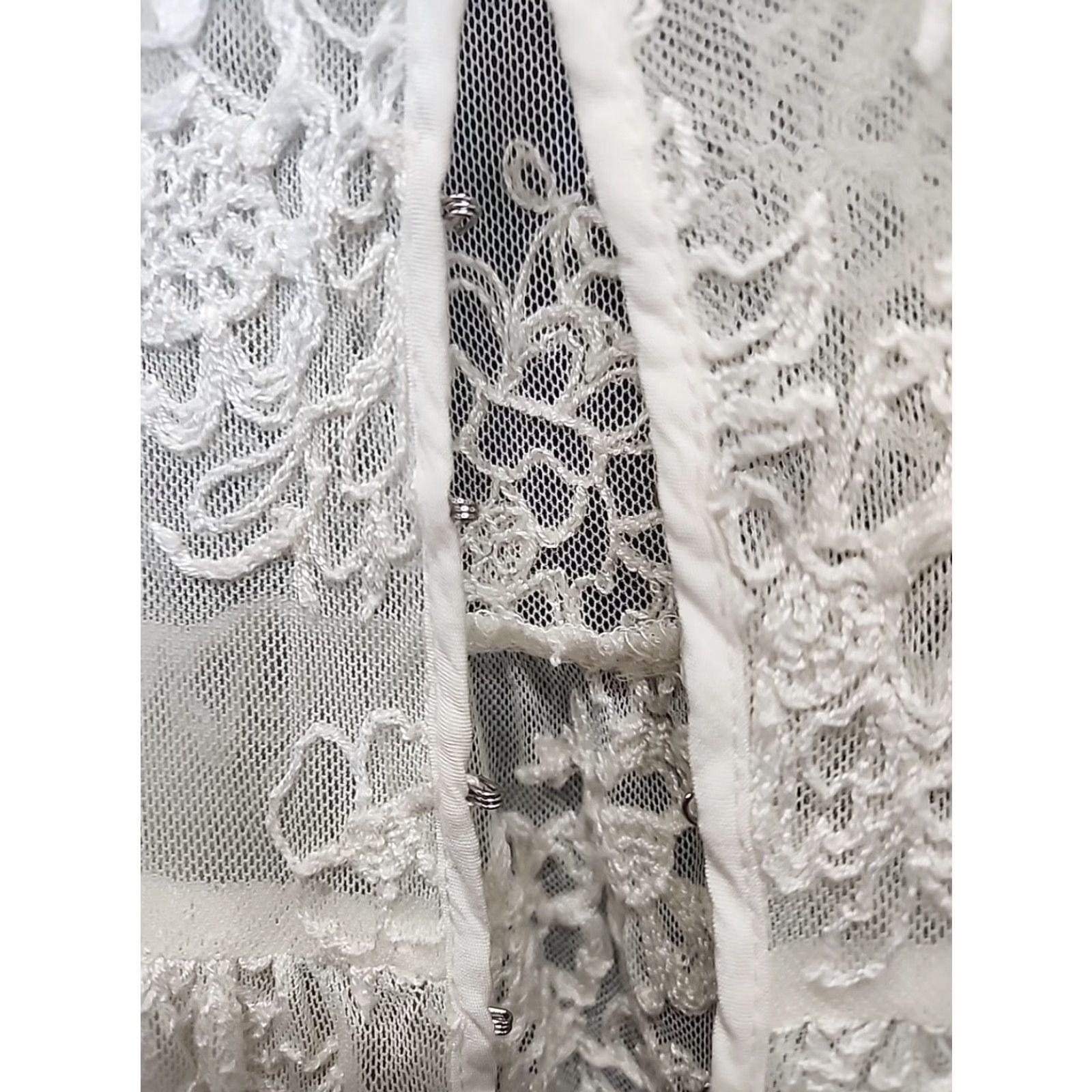 VINTAGE Forever 21 Women's Sheer Lace Over Top White S Office Casual, image size:1600x1600