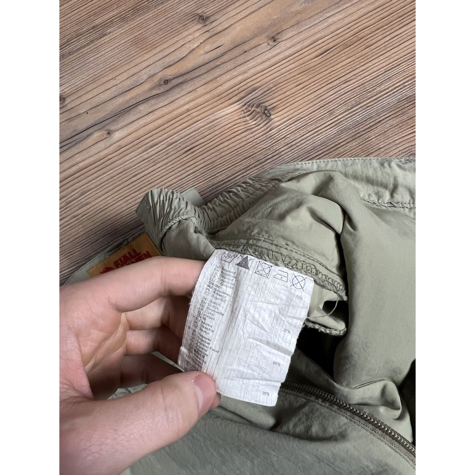 Fjallraven Fjallraven Kape Town Mt Men`s Beige Cargo Tracking Shorts Si Size US 32 / EU 48 - 11 Thumbnail