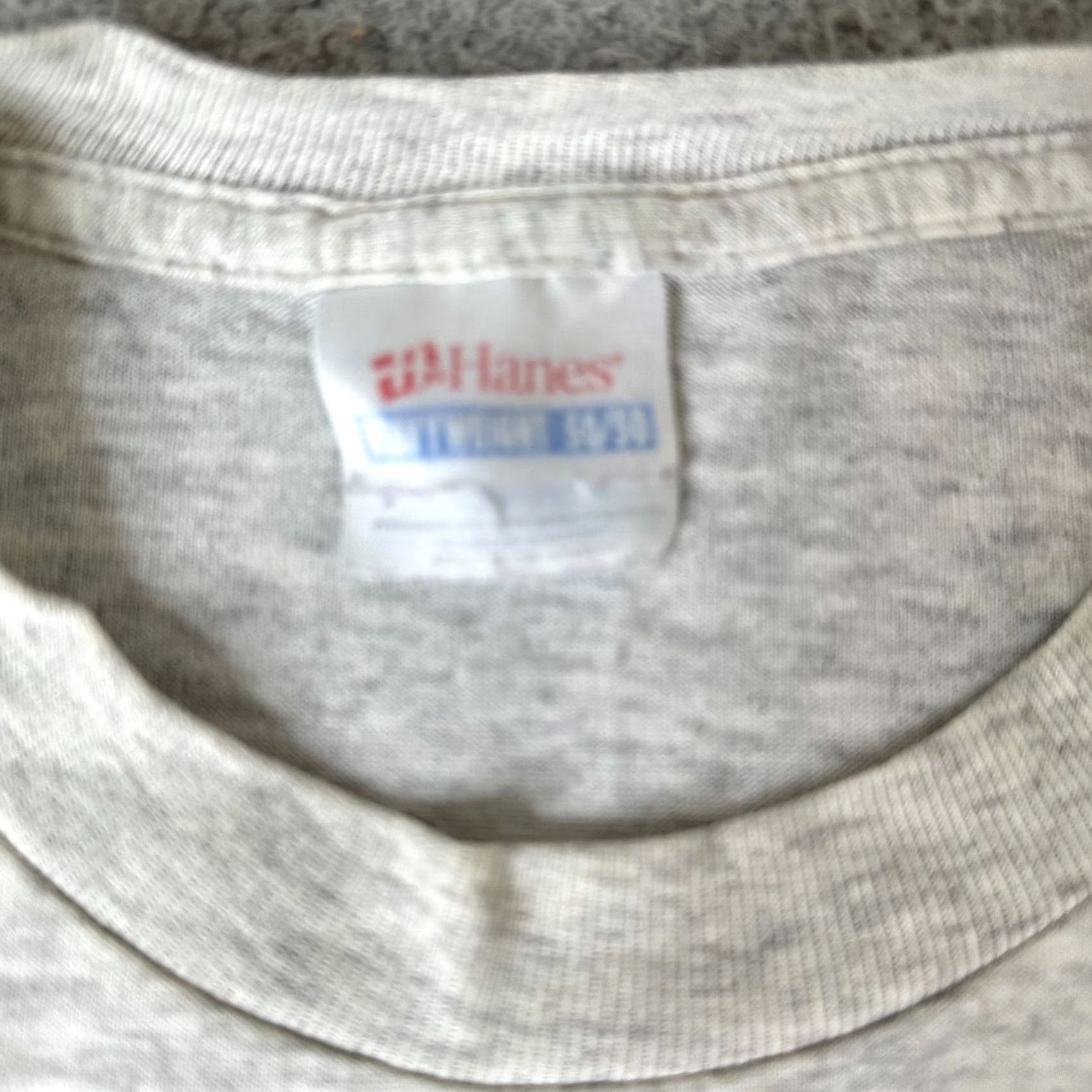 Hanes VINTAGE Hanes Track & Field Shirt Mens M Gray 90s Iowa Short Sleeve Crew Neck 80s 90s Classic School Football Mens Size US M / EU 48-50 / 2 - 6 Thumbnail