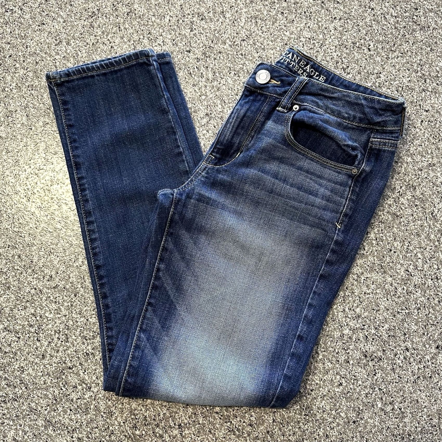 American Eagle Outfitters American Eagle Outfitters Jeans Womens 8 Skinny Mid Rise 28x28 Medium Wash Blue Denim 5-Pocket Slim Regular Calf Inseam 28in NS Size 28" / US 6 / IT 42 - 2 Thumbnail