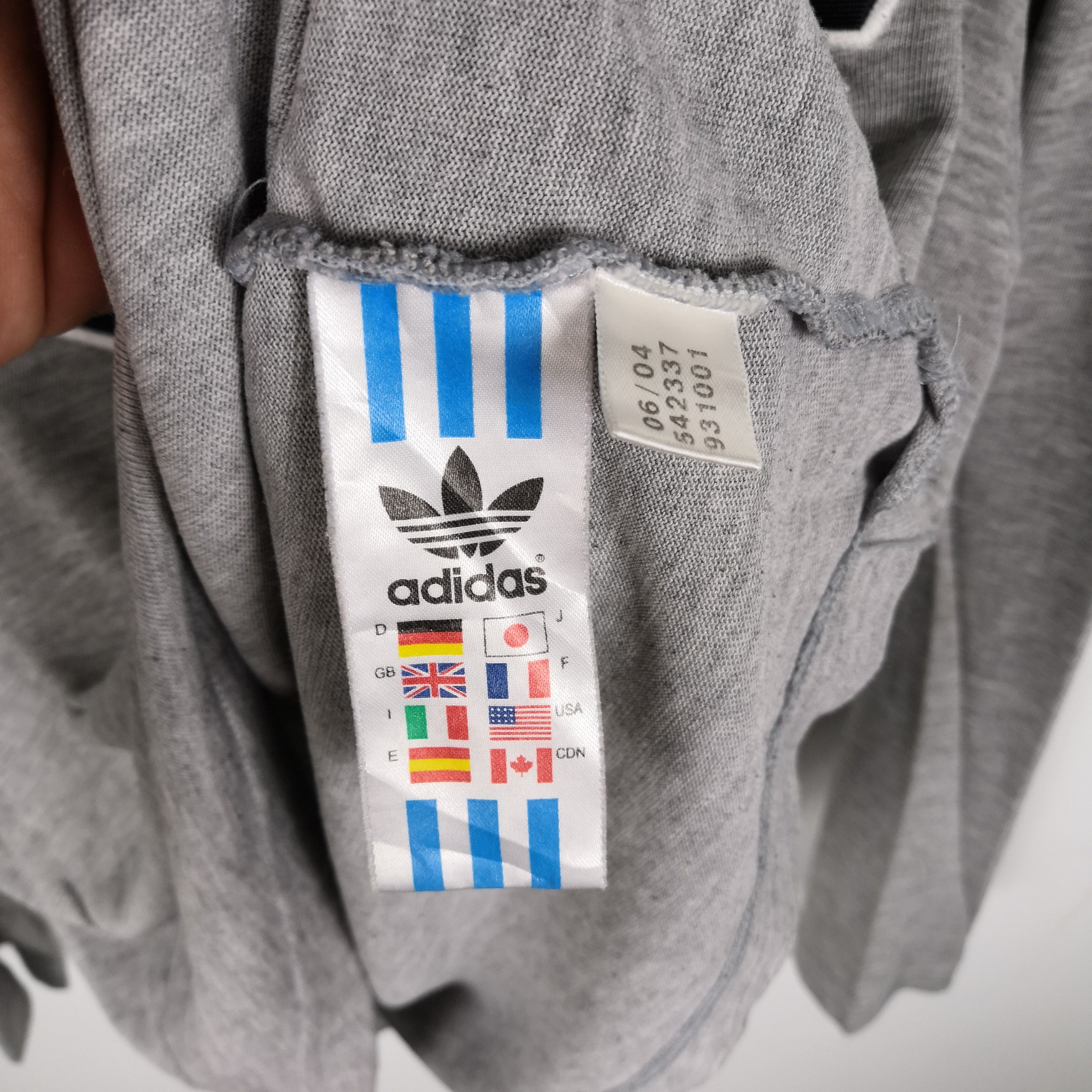 Adidas Adidas T-Shirt Big Logo Size US L / EU 52-54 / 3 - 5 Thumbnail