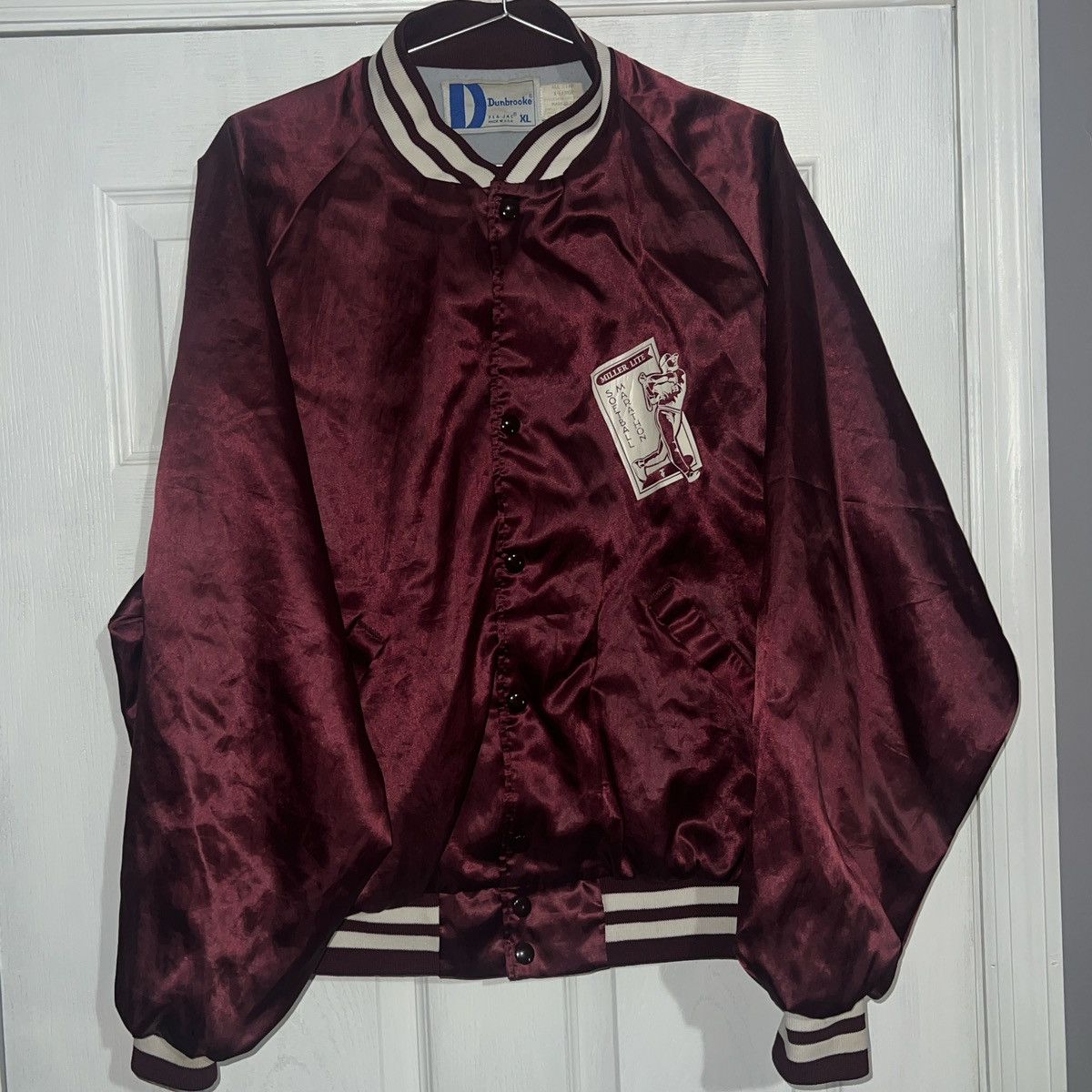 Dunbrooke Vintage 90s 1993 Miller Lite Softball Marathon Bomber Jacket Size US XL / EU 56 / 4 - 1 Thumbnail