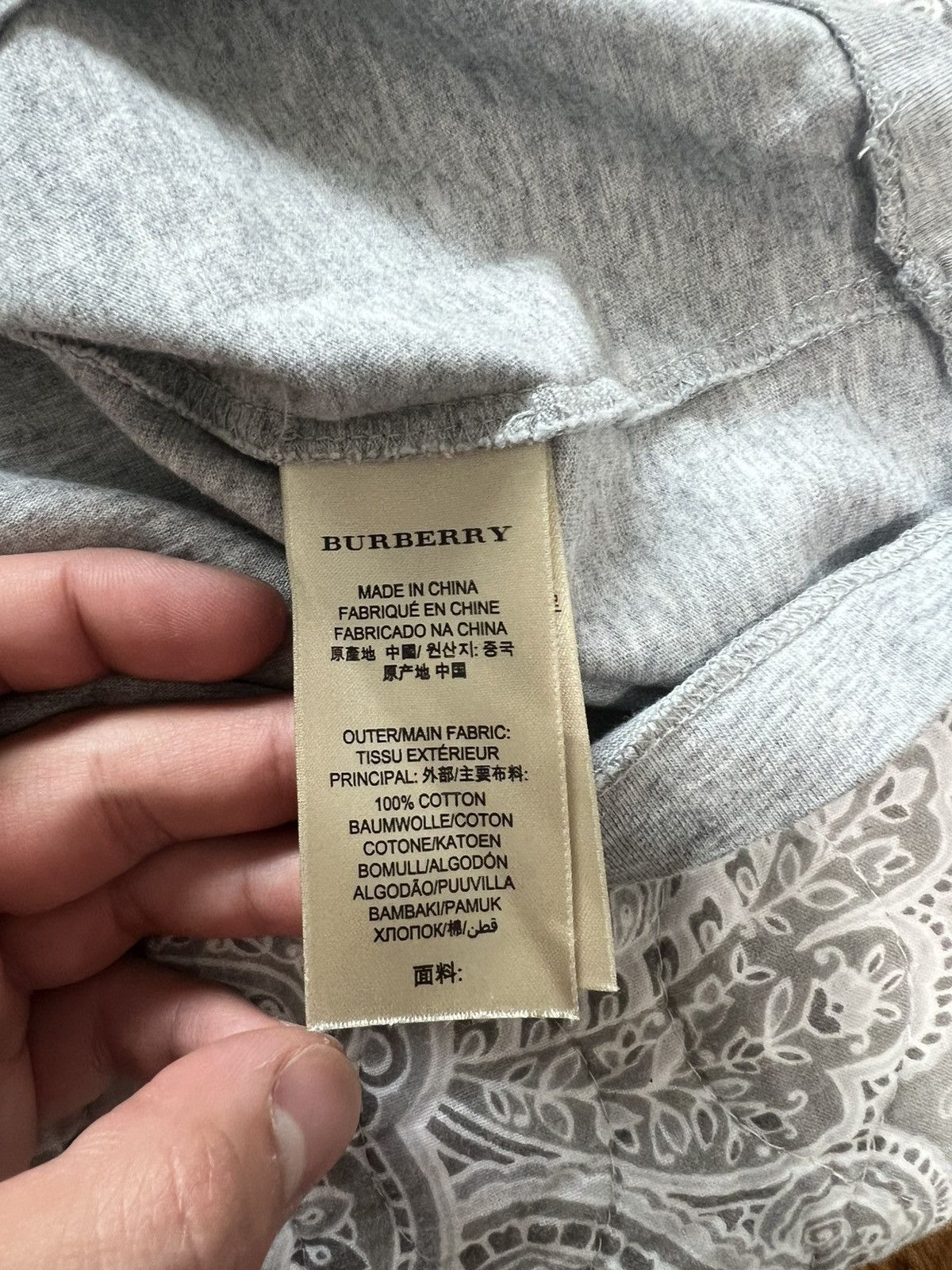 Burberry Burberry Grey T-Shirt - Medium Size US M / EU 48-50 / 2 - 6 Thumbnail
