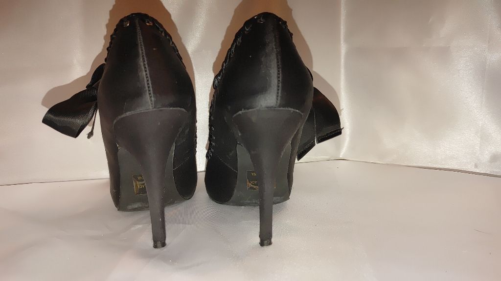 Ted Baker Bakers Geneva Satin Corset Heels Size 8M Size US 8 / IT 38 - 10 Thumbnail