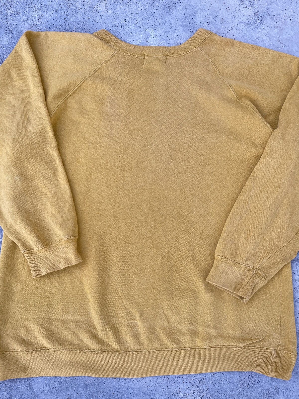 Vintage × Warner Bros Vintage 1993 Bugs Bunny Shadow Sweatshirt Size US L / EU 52-54 / 3 - 4 Thumbnail