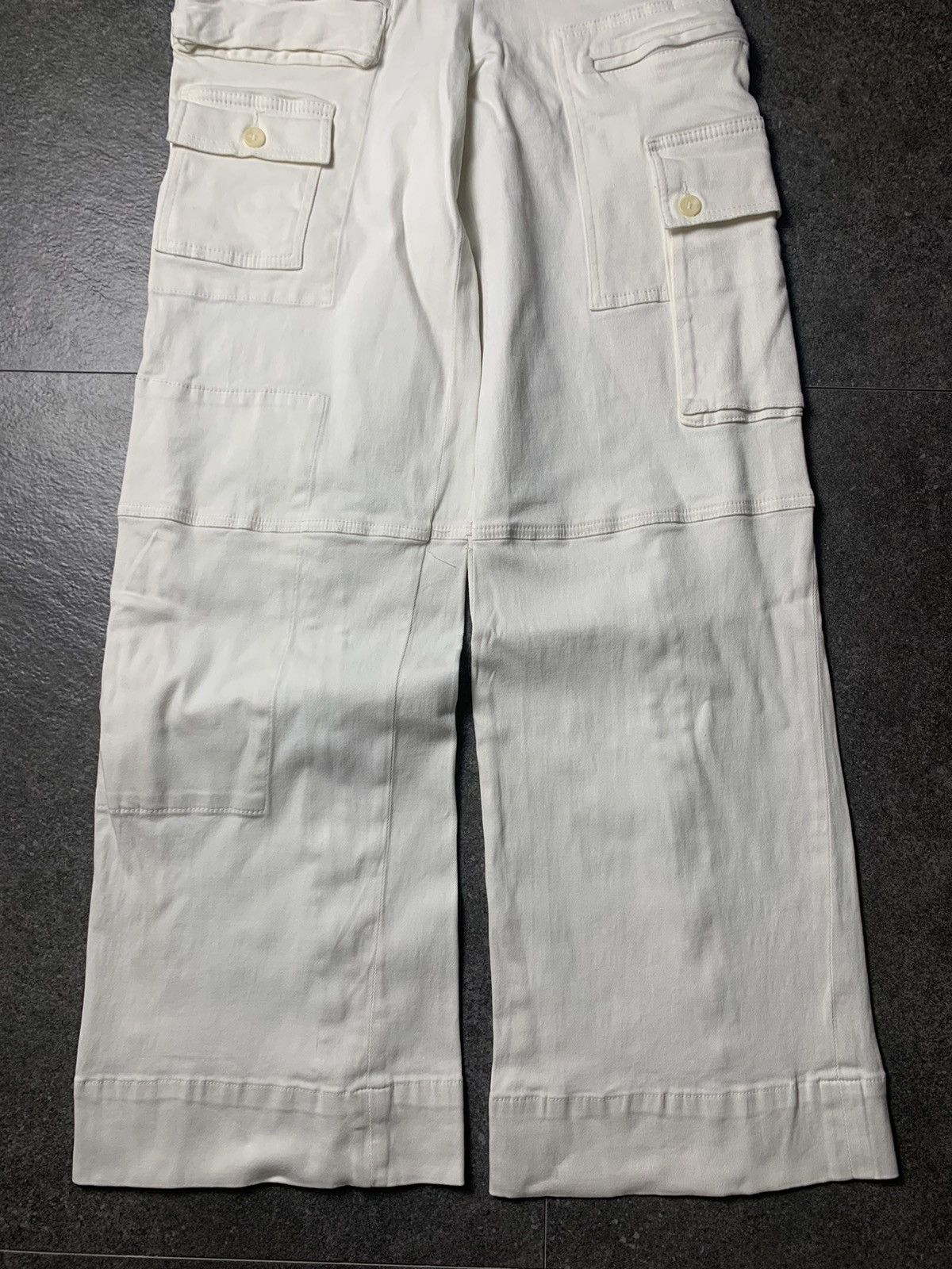 Dolce & Gabbana 2000s Dolce Gabbana Multipocket Flared Cargo Pants Size 26" / US 2 / IT 38 - 3 Thumbnail