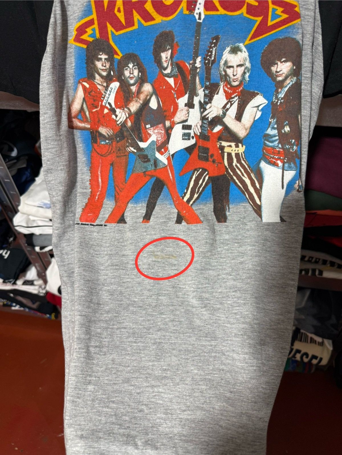 Vintage Vintage 1984 Krokus Live In Europe Tour 1985 Rock T-Shirt Size US L / EU 52-54 / 3 - 6 Thumbnail