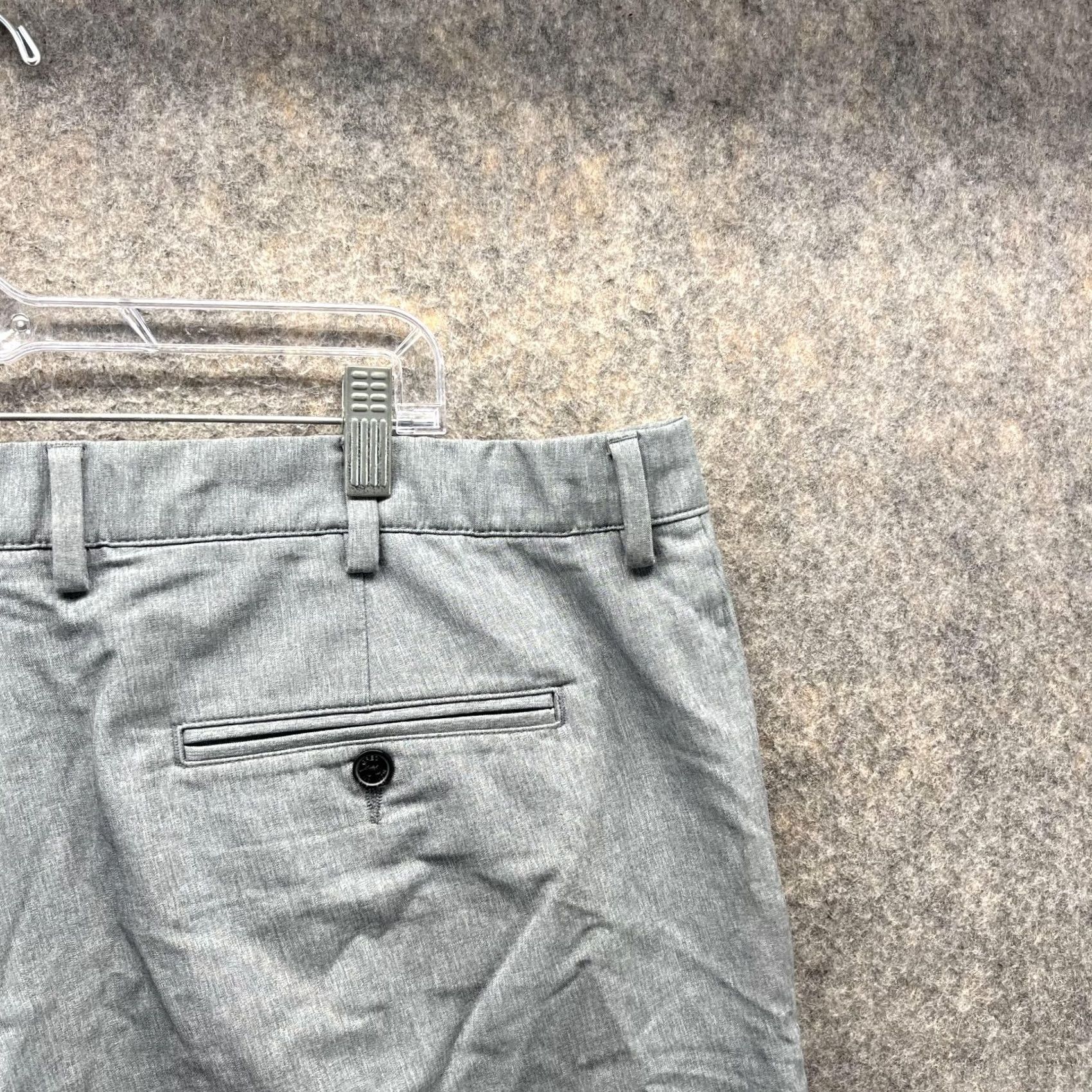 Vintage Greg Norman Shorts Men 42 Gray Chino Flat Front Casual Polyester Spandex Golf Size US 42 / EU 58 - 2 Thumbnail
