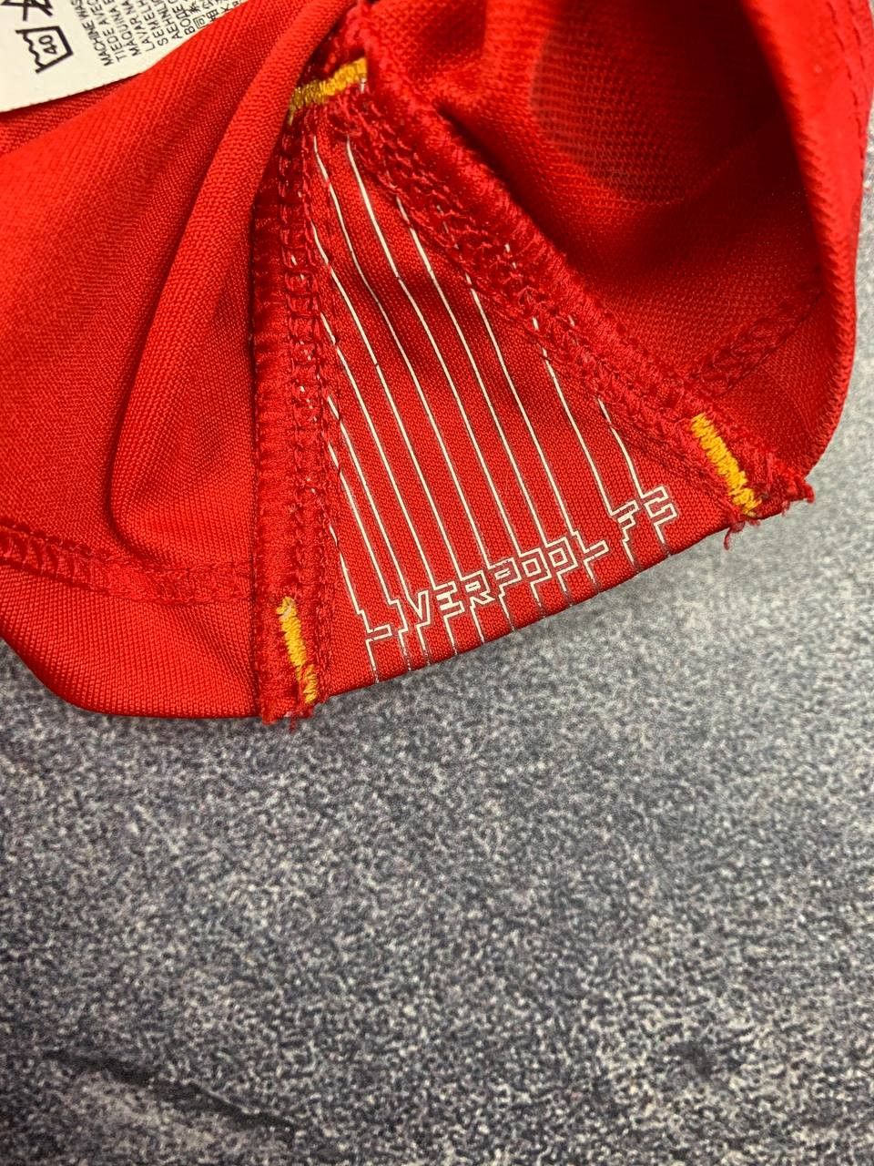 New Balance New Balance Liverpool FC 2015-16 Home Jersey Standard Size US S / EU 44-46 / 1 - 15 Thumbnail