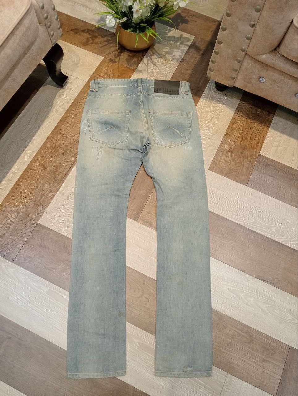 John Galliano GALLIANO ITALY BLUE DENIM SLIM DISTRESSED PANTS Size US 32 / EU 48 - 15 Thumbnail
