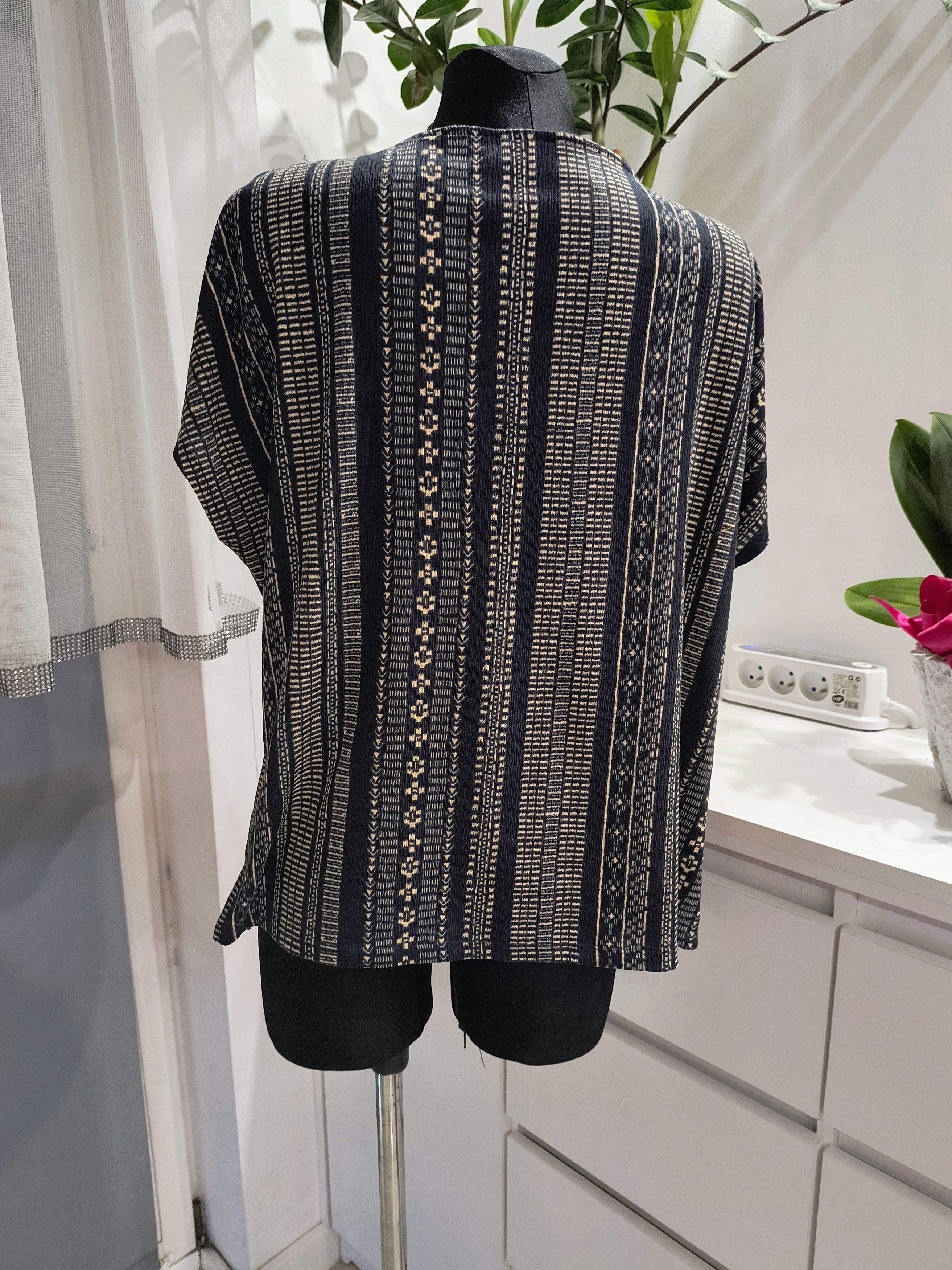 Nutmeg blouse XXL/44/16 Size XXL / US 16-18 / IT 52-54 - 2 Thumbnail