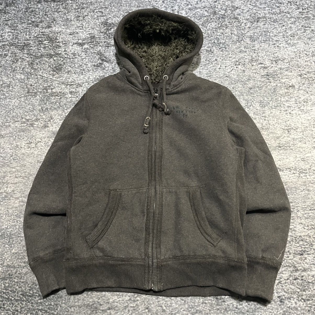 American Eagle Outfitters Vintage Y2K/2000s American Eagle Fur Skater Zip Up Hoodie Size US L / EU 52-54 / 3 - 3 Thumbnail