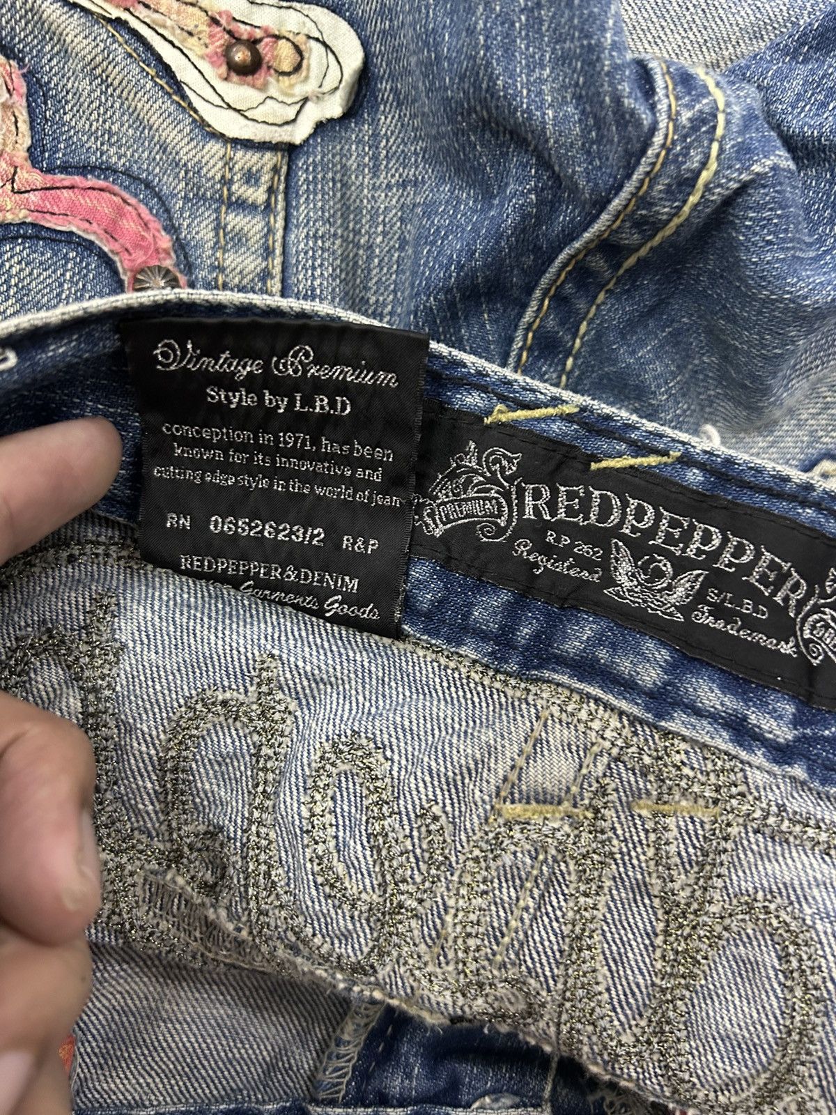 Japanese Brand × Vintage Flare Jeans Embroidered Skull Patch Distressed Denim Size US 32 / EU 48 - 13 Thumbnail