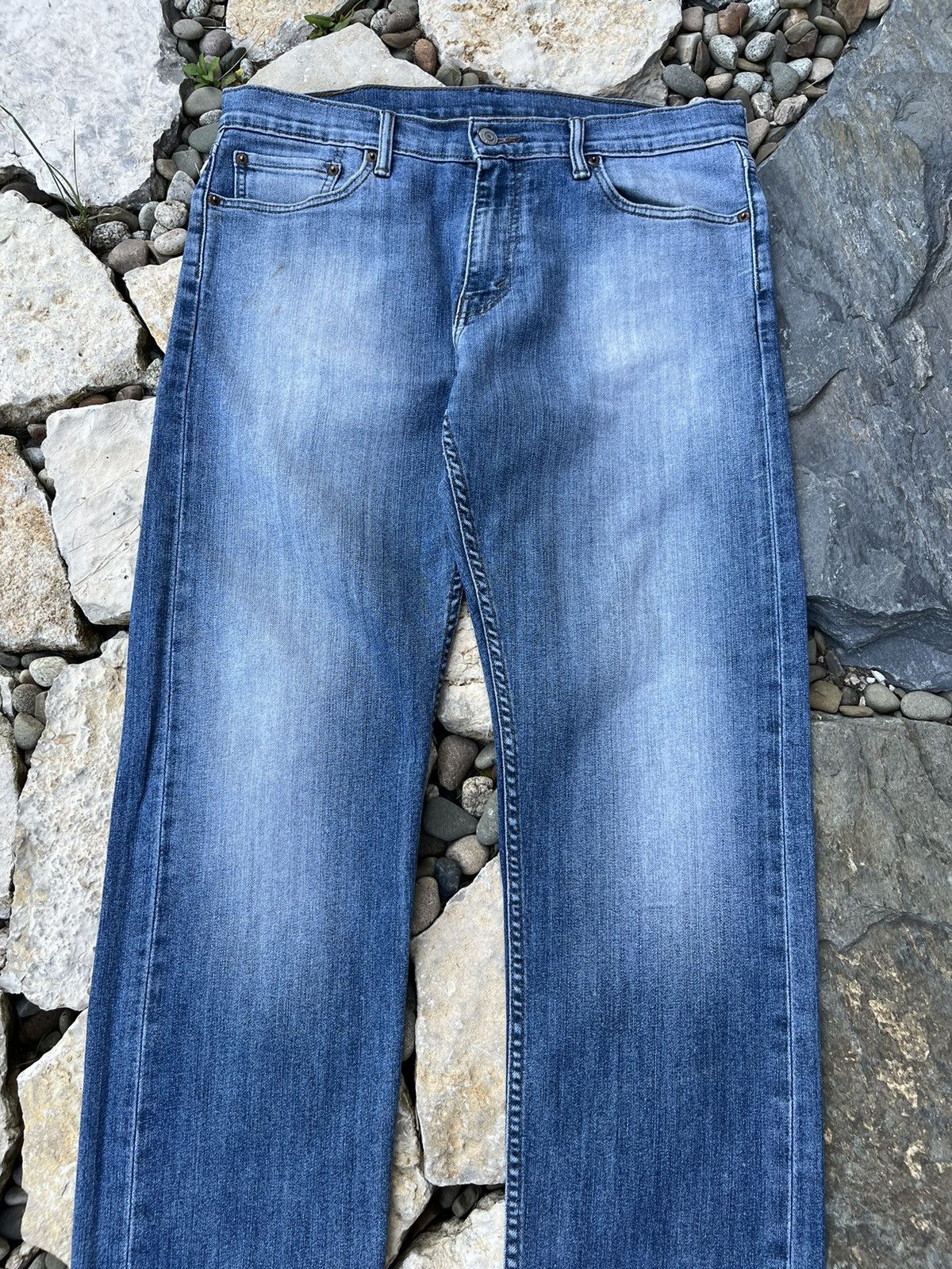 Levi's × Levi's Vintage Clothing × Vintage Vintage Levi’s 504 distressed jeans washed baggy thrashed Size US 32 / EU 48 - 4 Thumbnail