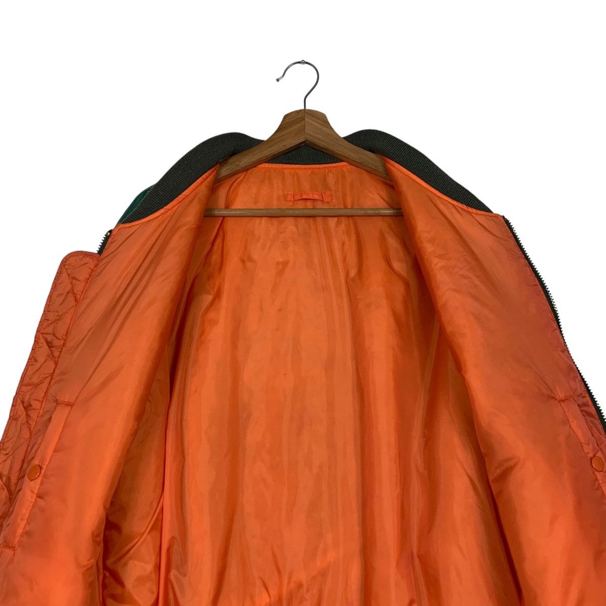 Vintage PHANTOM MILITARY MA1 Bomber Jacket Flight Jacket #2334-C104 Size US L / EU 52-54 / 3 - 12 Thumbnail