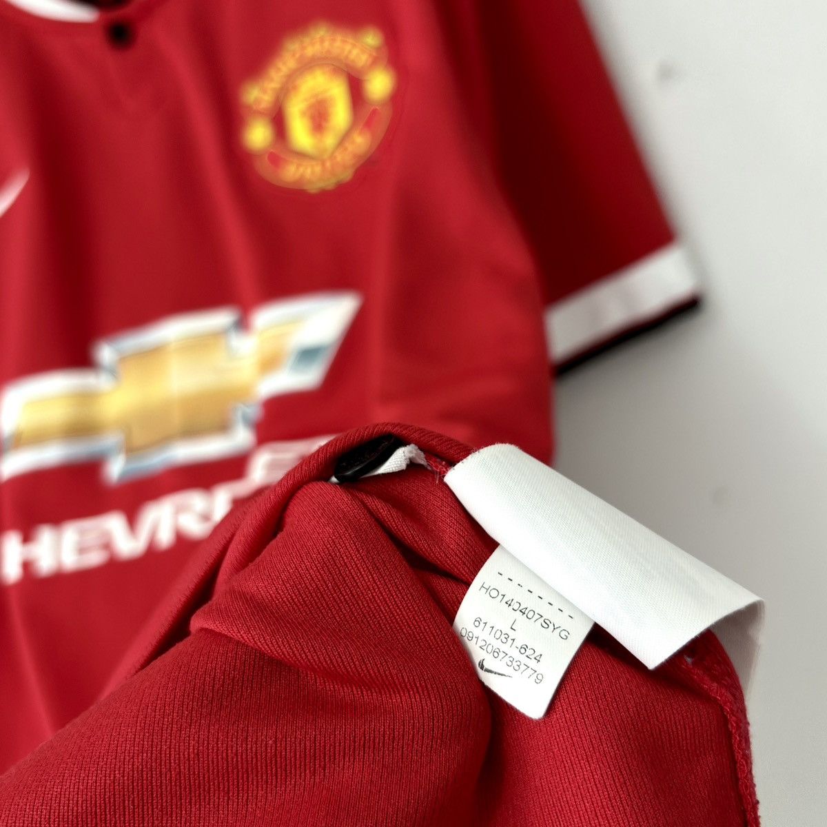 Nike 2014 2015 Manchester Unites Nike Home Kit Soccer Jersey MU Size US L / EU 52-54 / 3 - 5 Thumbnail