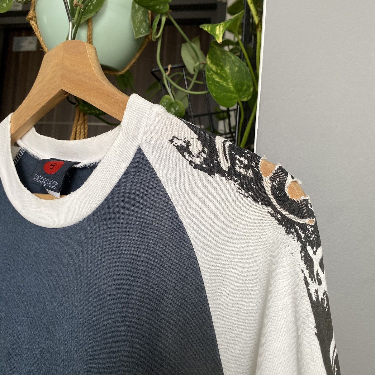 Japanese Brand Thrashed Faded Vintage Y2K Imagination Japan Tradition Tee Size US L / EU 52-54 / 3 - 9 Thumbnail