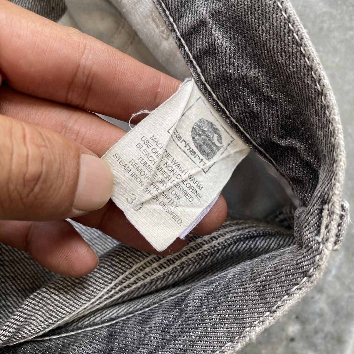 Carhartt × Vintage Vintage Y2K Carhartt Carpenter Distressed w30 Size US 30 / EU 46 - 9 Thumbnail