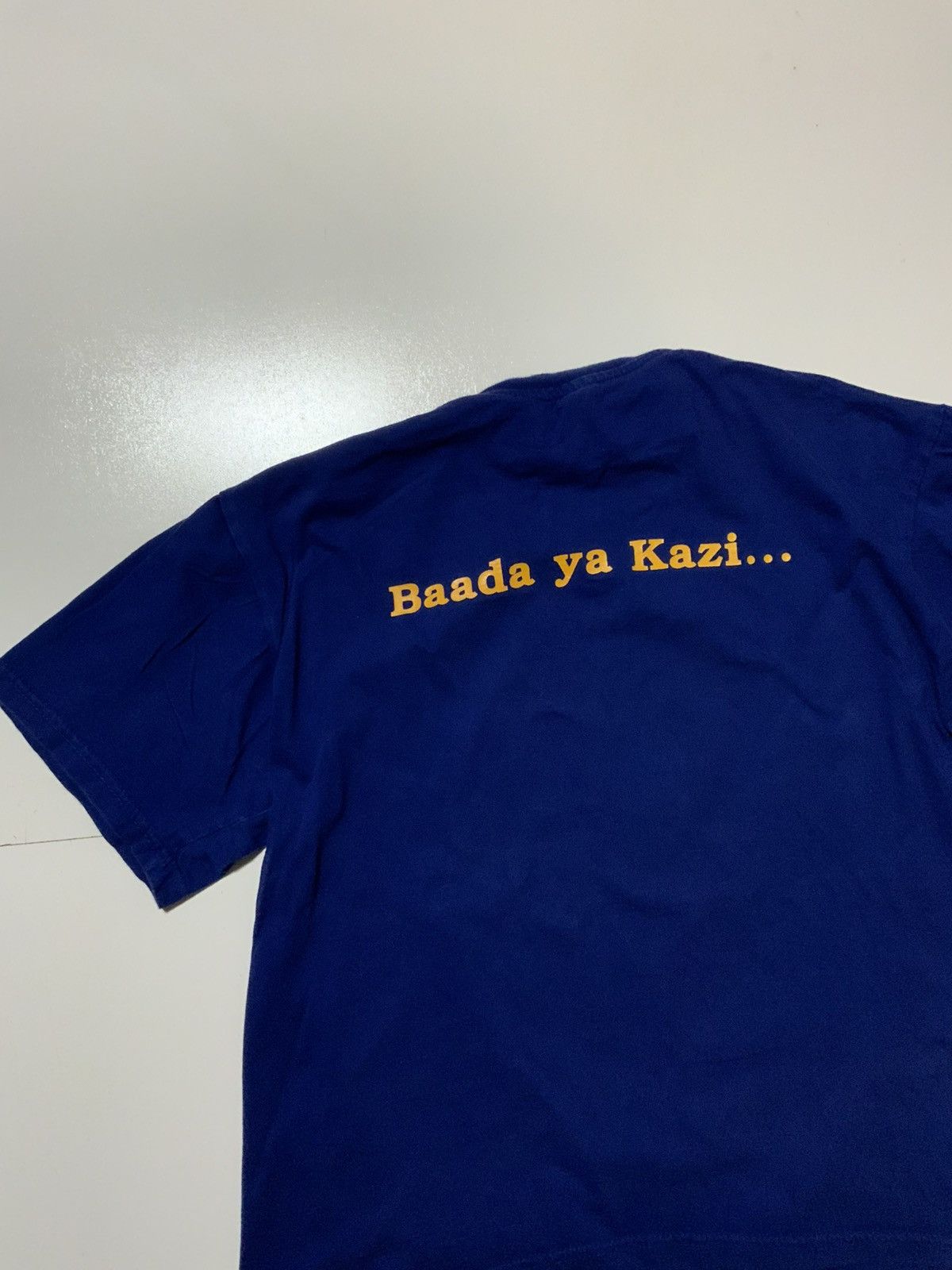 Vintage Vintage Tusker Beer Made In Kenya Baada Africa Boxy T-Shirt Size US L / EU 52-54 / 3 - 4 Thumbnail