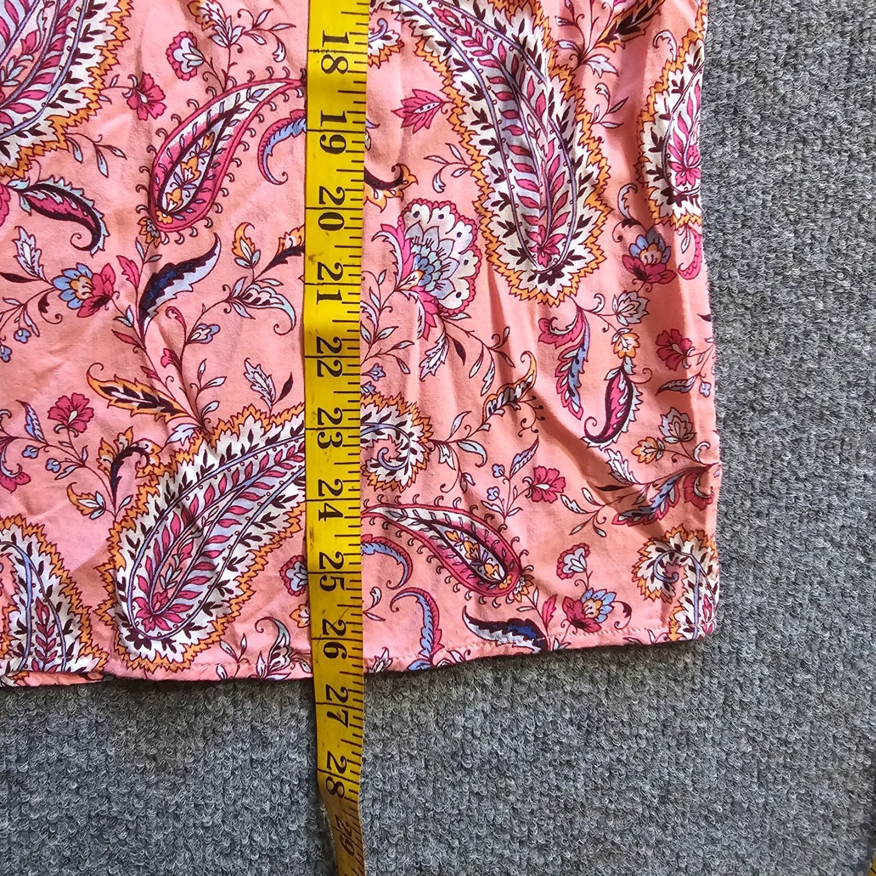 Talbots Talbots Pink Paisley V Neck Long Sleeve Blouse Womens Medium Casual Career Shirt Size M / US 6-8 / IT 42-44 - 6 Thumbnail