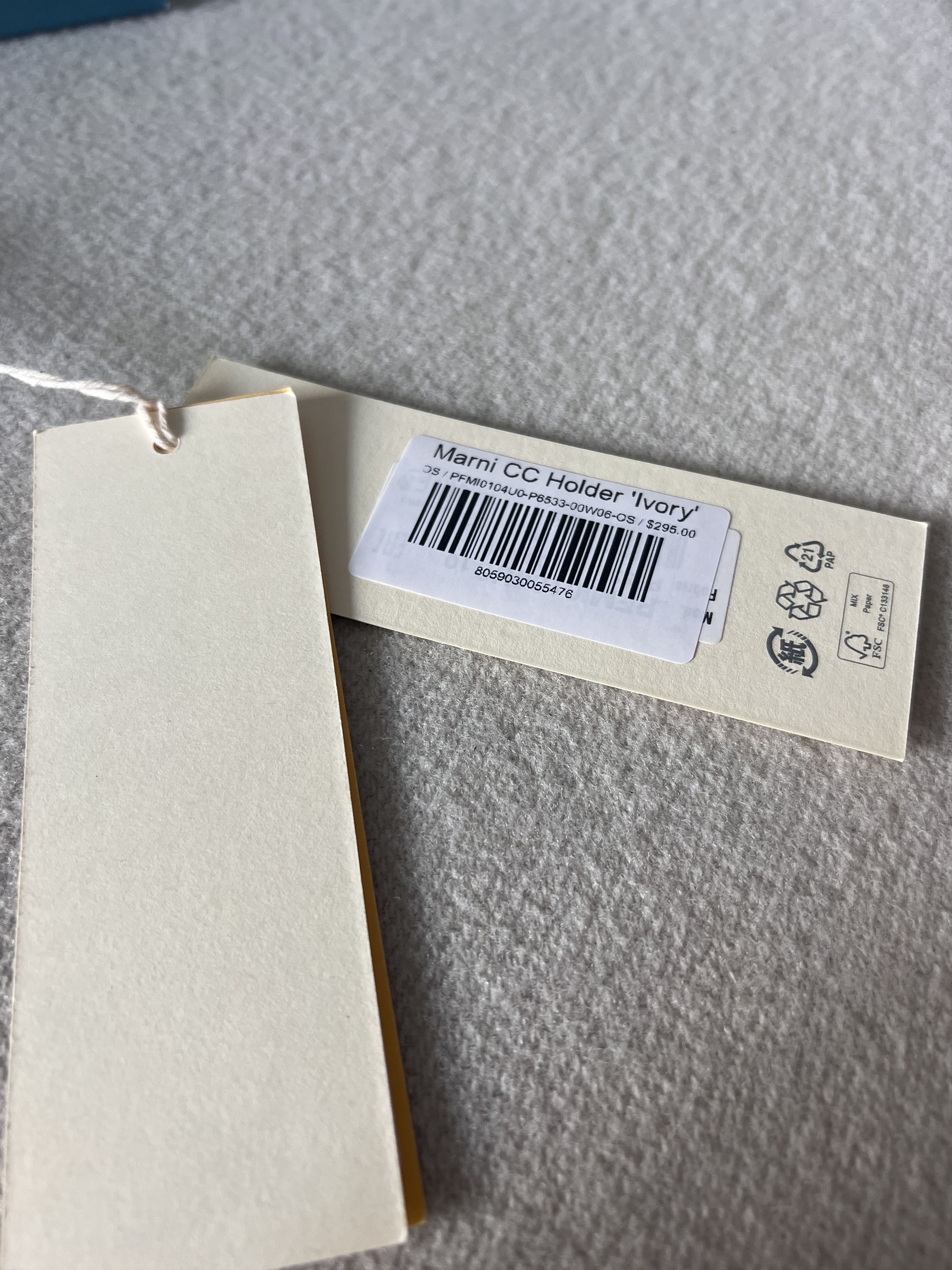 Marni Marni Stitch Logo Leather Cardholder in White Size ONE SIZE - 4 Thumbnail