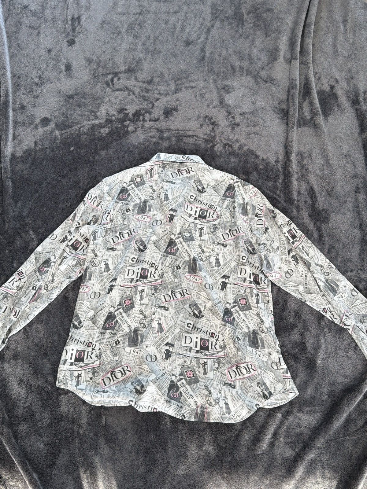 Dior Dior newspaper button up Size US XL / EU 56 / 4 - 2 Thumbnail