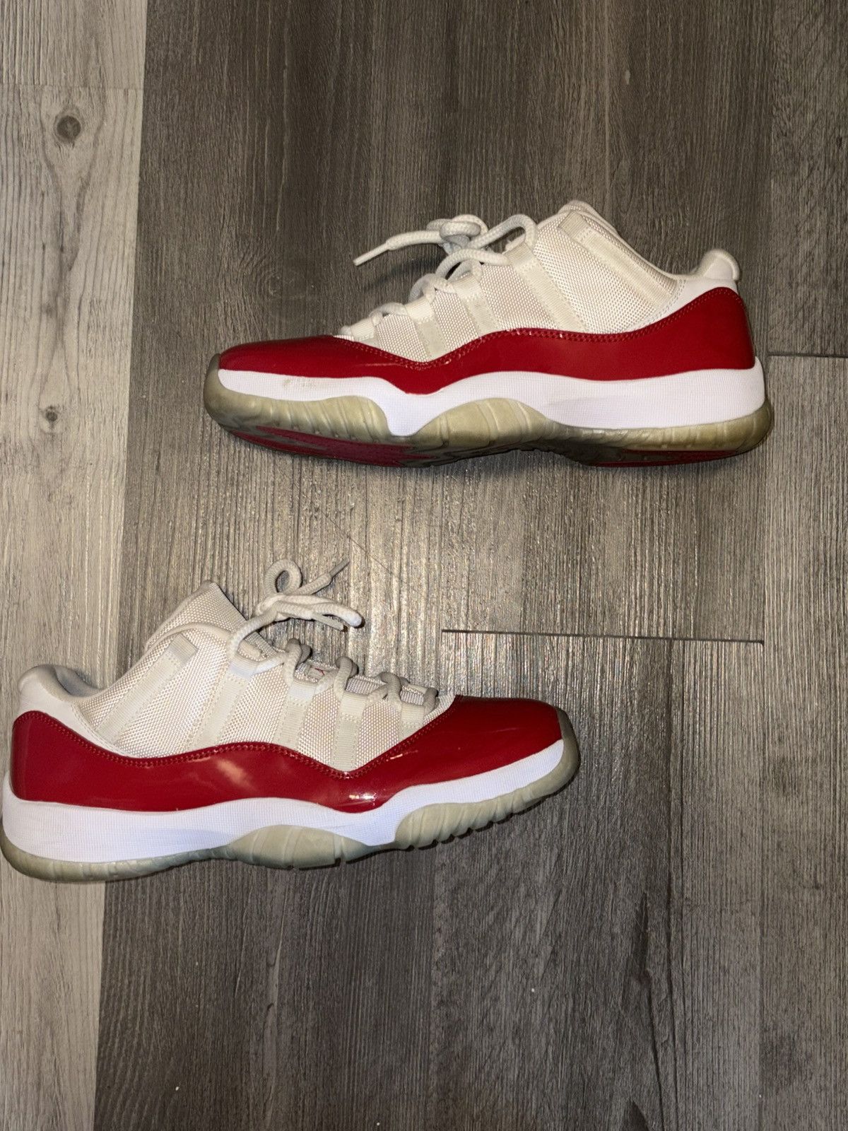 Jordan Brand Cherry Low-top 11s Size US 9.5 / EU 42-43 - 2 Thumbnail