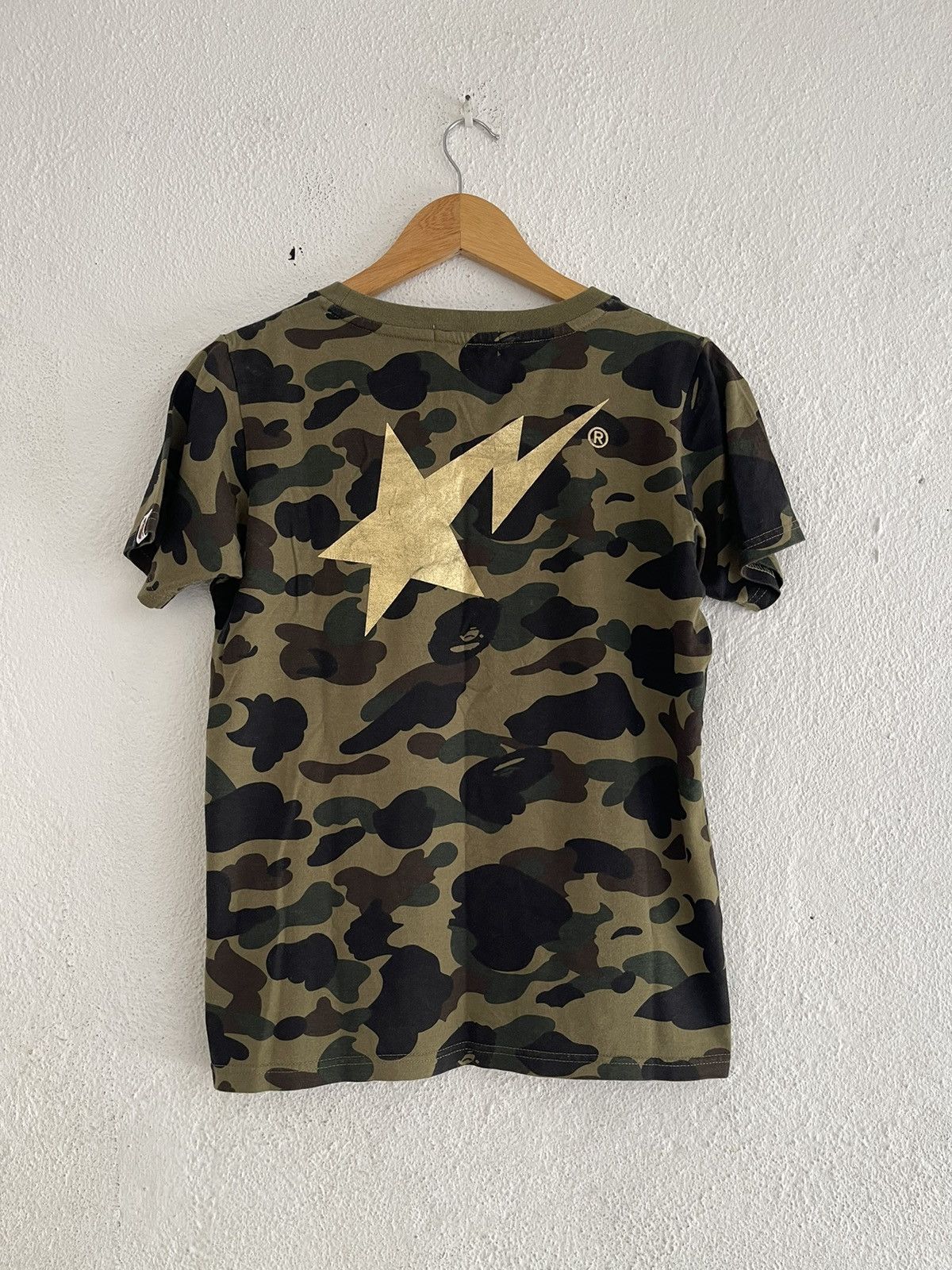 Bape 1st Camo Foil Bape Sta Tee Size XS / US 0-2 / IT 36-38 - 2 Thumbnail