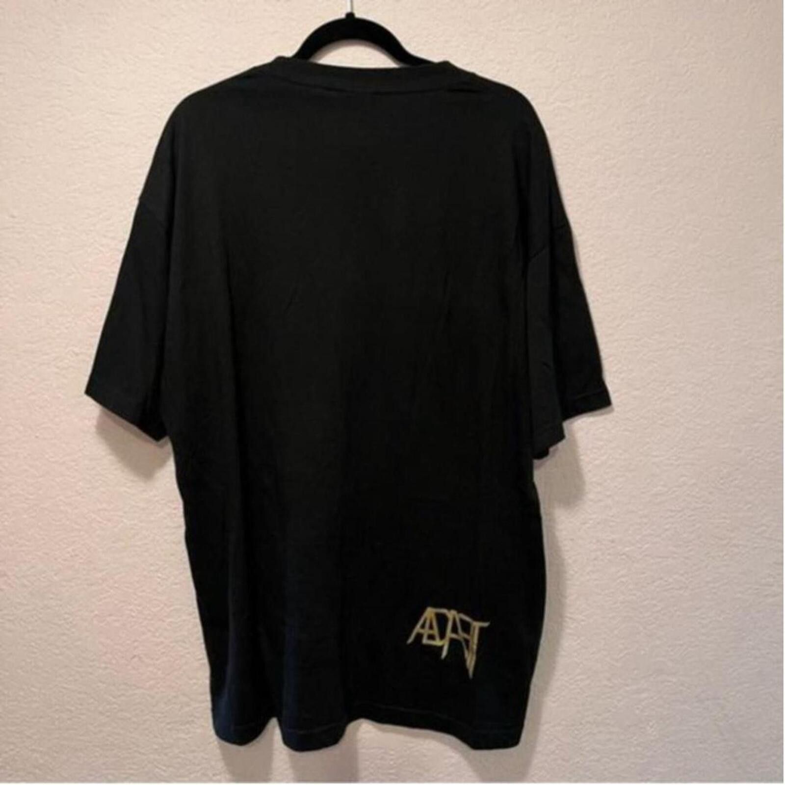 Adapt Adapt San Francisco Black 'Gold Blooded' Graphic T-Shirt Size US M / EU 48-50 / 2 - 3 Thumbnail