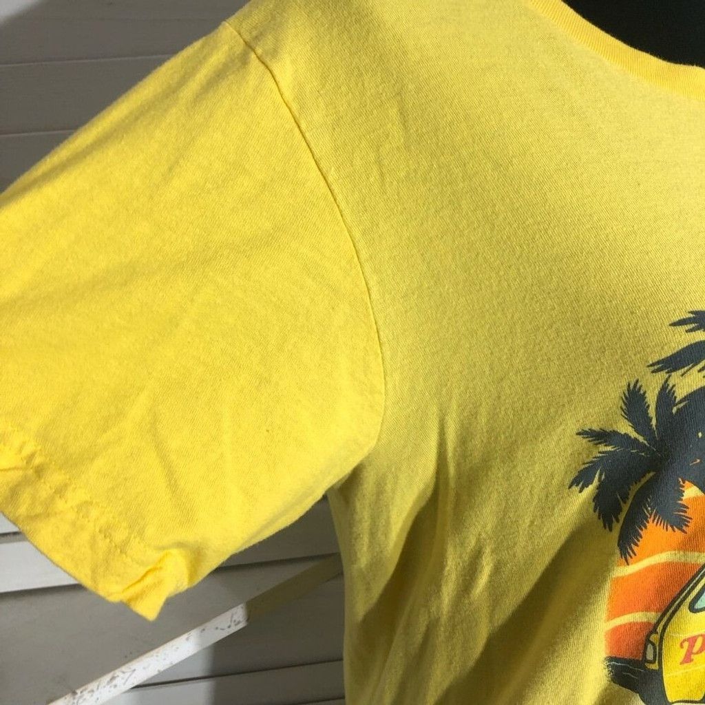 Other BoxLunch Stranger Things Surfer Boy Pizza Van Yellow shirt M Size L / US 10 / IT 46 - 6 Thumbnail