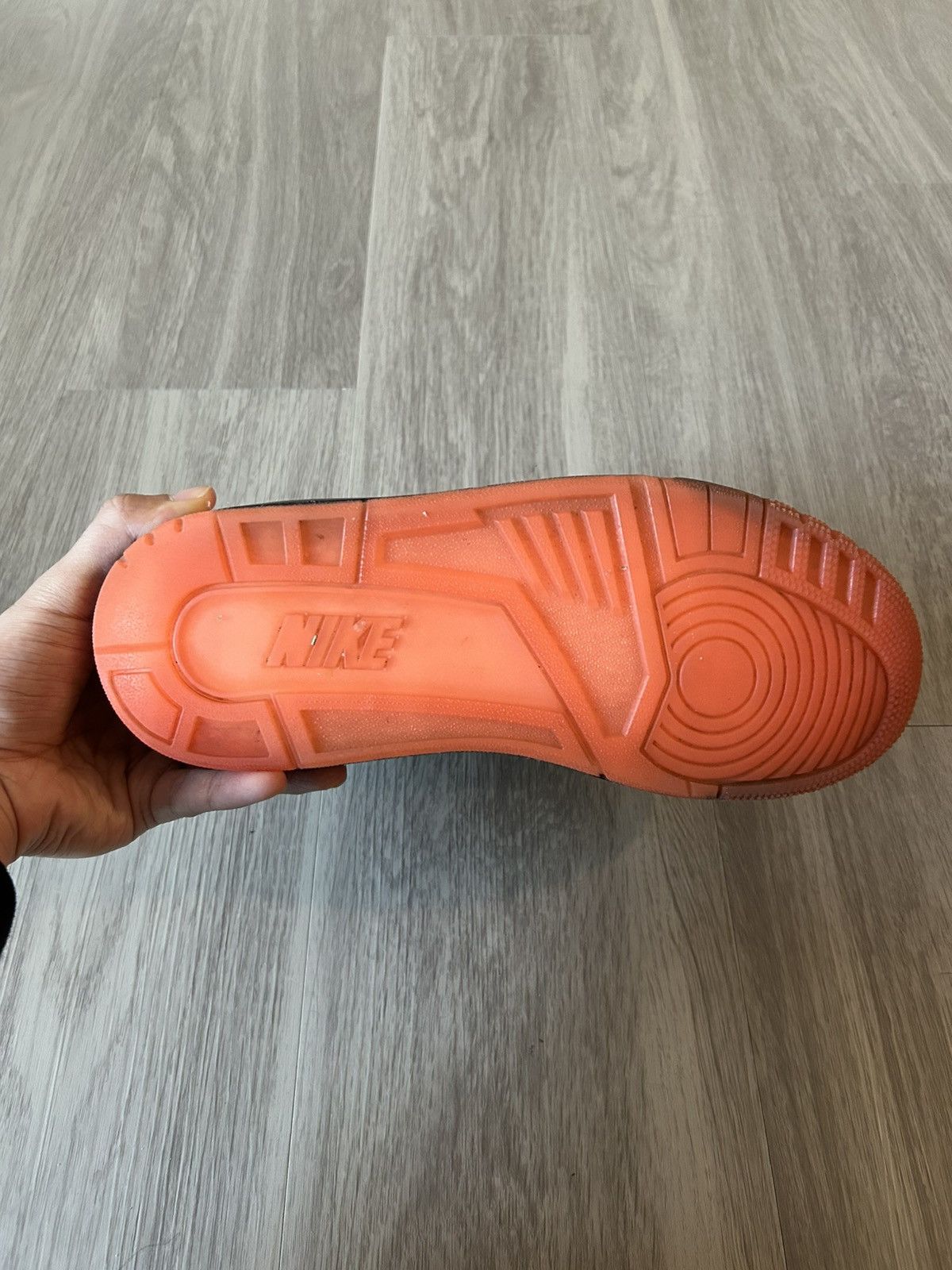 J Balvin × Jordan Brand J Balvin X Air Jordan Retro 3 Rio Size 9.5 Size US 9.5 / EU 42-43 - 11 Thumbnail