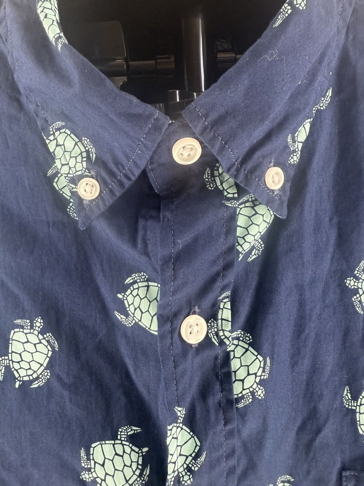 J.Crew J. Crew Navy Blue Sea Turtle Button Down Shirt Top Size XXL Size US XXL / EU 58 / 5 - 3 Thumbnail