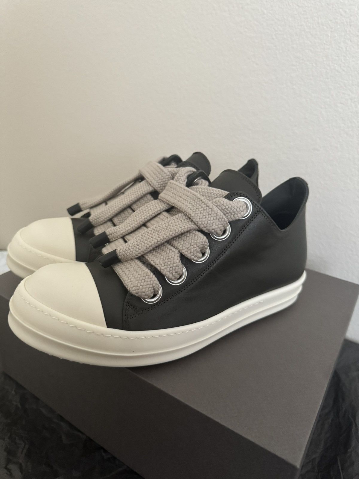 Rick Owens Rick Owens Jumbo Lace Low Bosco Size 43 / 10 | Grailed