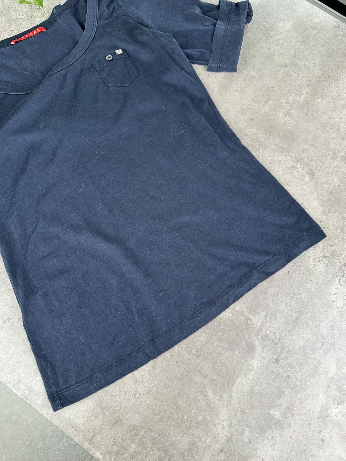 Prada Prada Vintage T-Shirt Short Sleeve Size S / US 4 / IT 40 - 7 Thumbnail