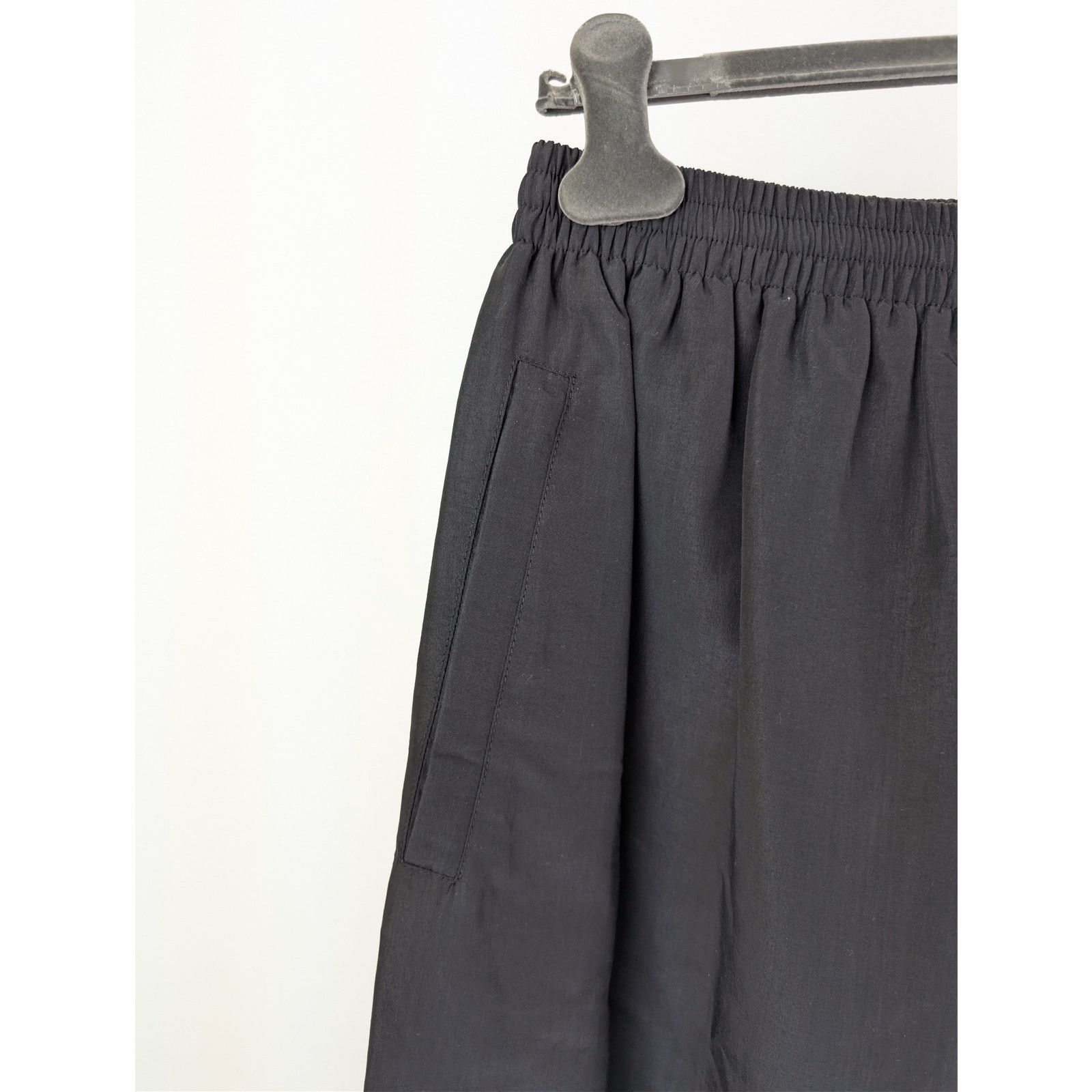 Balenciaga o1rshd1 Nylon Medium Fit Tracksuit Sweatpants Trousers Black Size US 36 / EU 52 - 6 Thumbnail