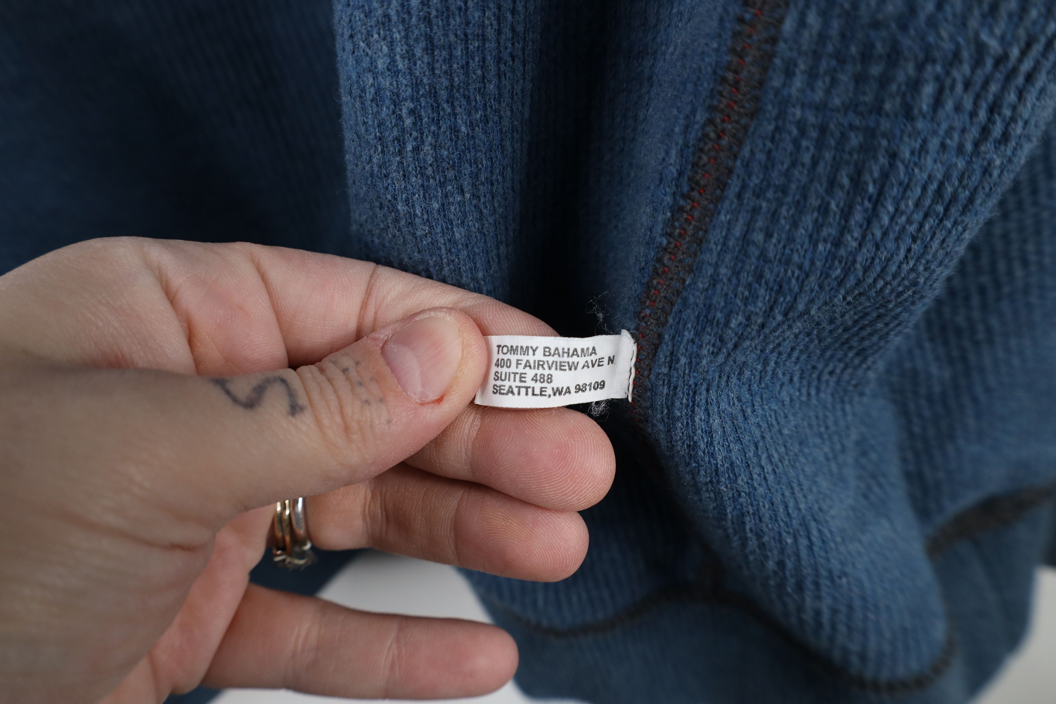 Tommy Bahama × Vintage Vintage Tommy Bahama Reversible Ribbed Knit Half Zip Sweater Size US XL / EU 56 / 4 - 16 Thumbnail
