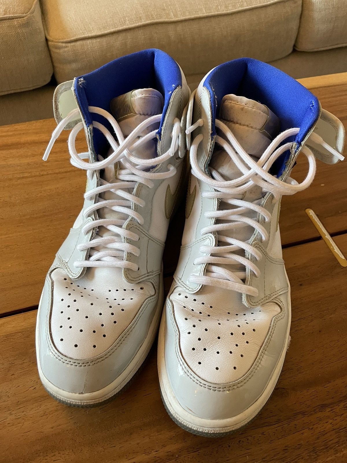 Jordan Brand × Nike Jordan 1 Retro High Size US 10.5 / EU 43-44 - 1 Thumbnail