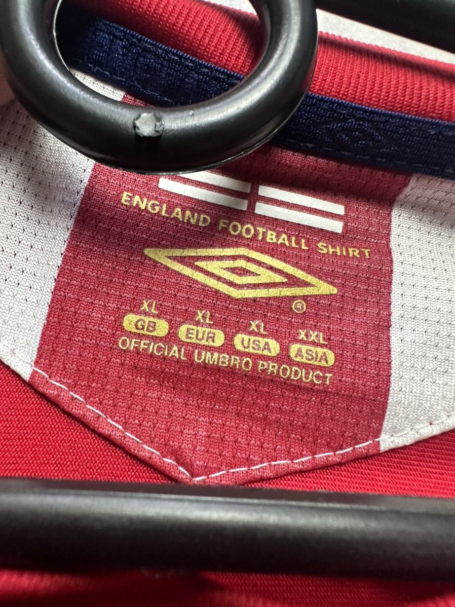 Umbro × Vintage Vintage Umbro red England soccer jersey size XL 9 Rooney Size US XL / EU 56 / 4 - 7 Thumbnail