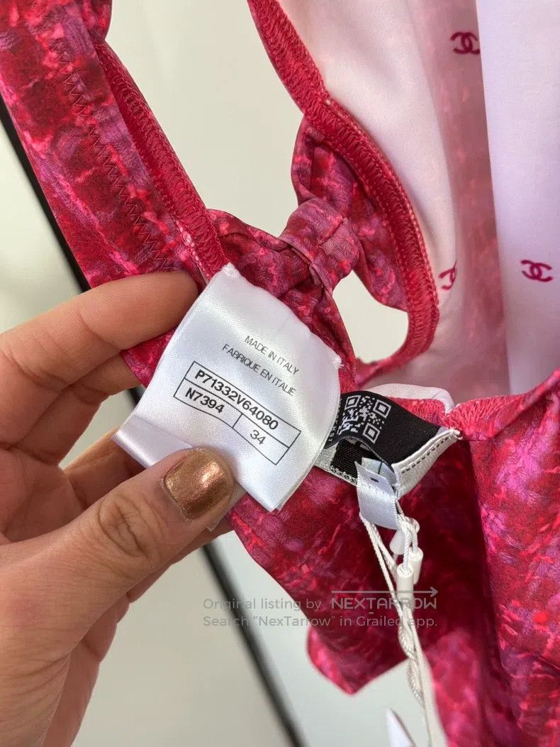 Chanel Chanel Pink swimsuit Size 42" / US 20 - 6 Thumbnail