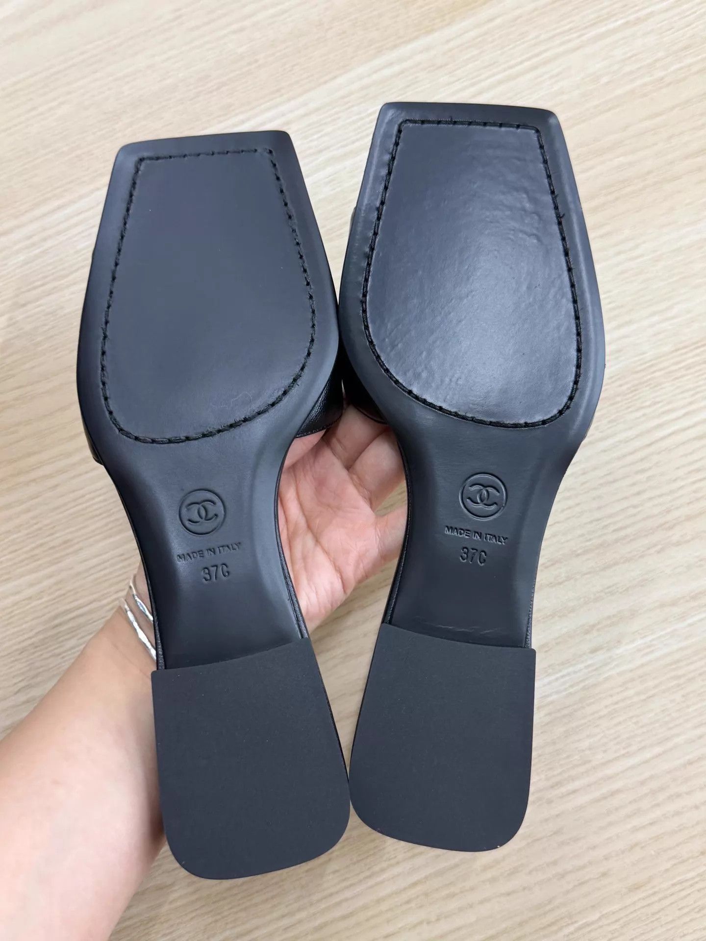 Chanel Chanel 26S SS Black CC Logo Slides 37 New Unused Size US 6.5 / IT 36.5 - 6 Thumbnail
