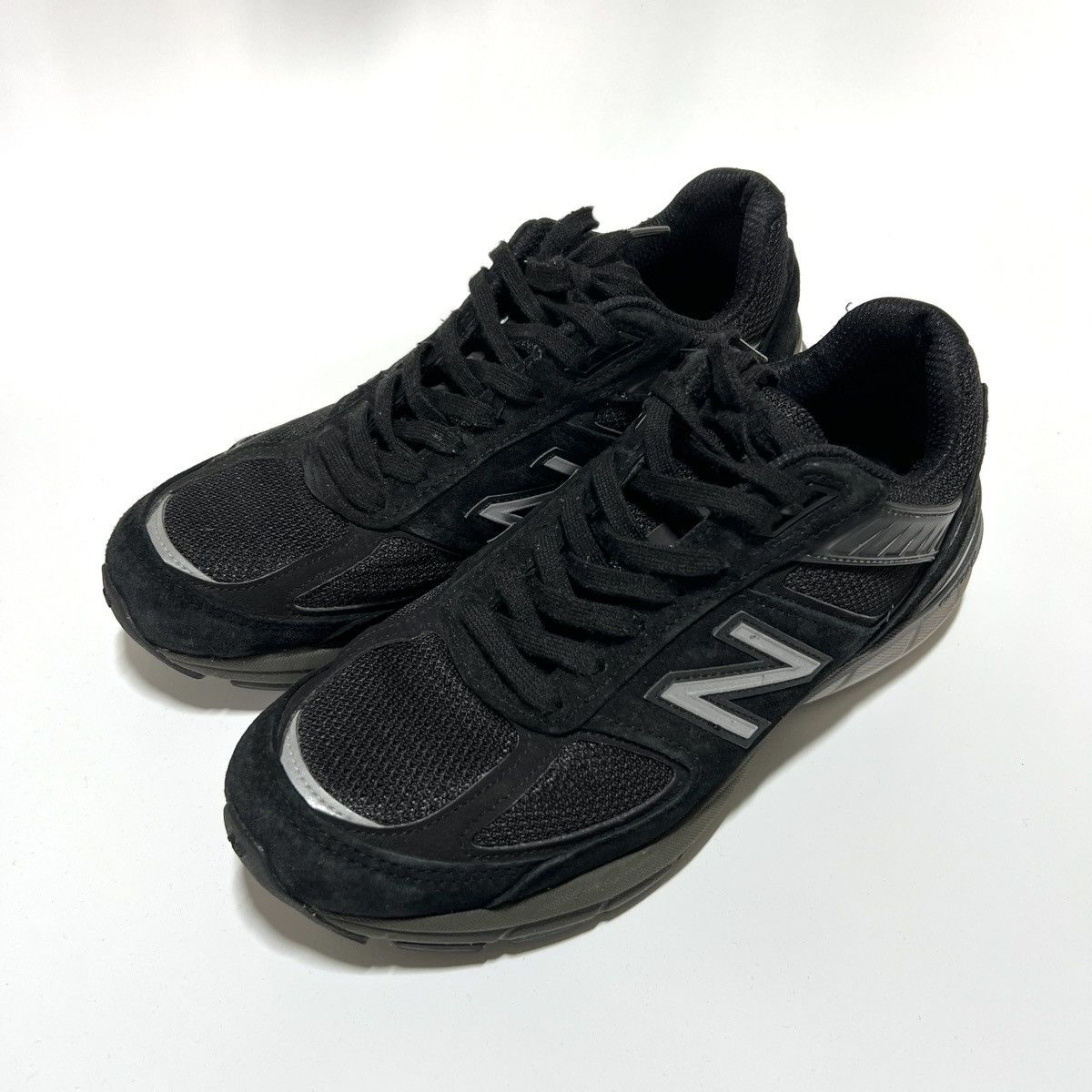 New Balance Black New Balance 990v5 Size US 8.5 / IT 38.5 - 1 Thumbnail