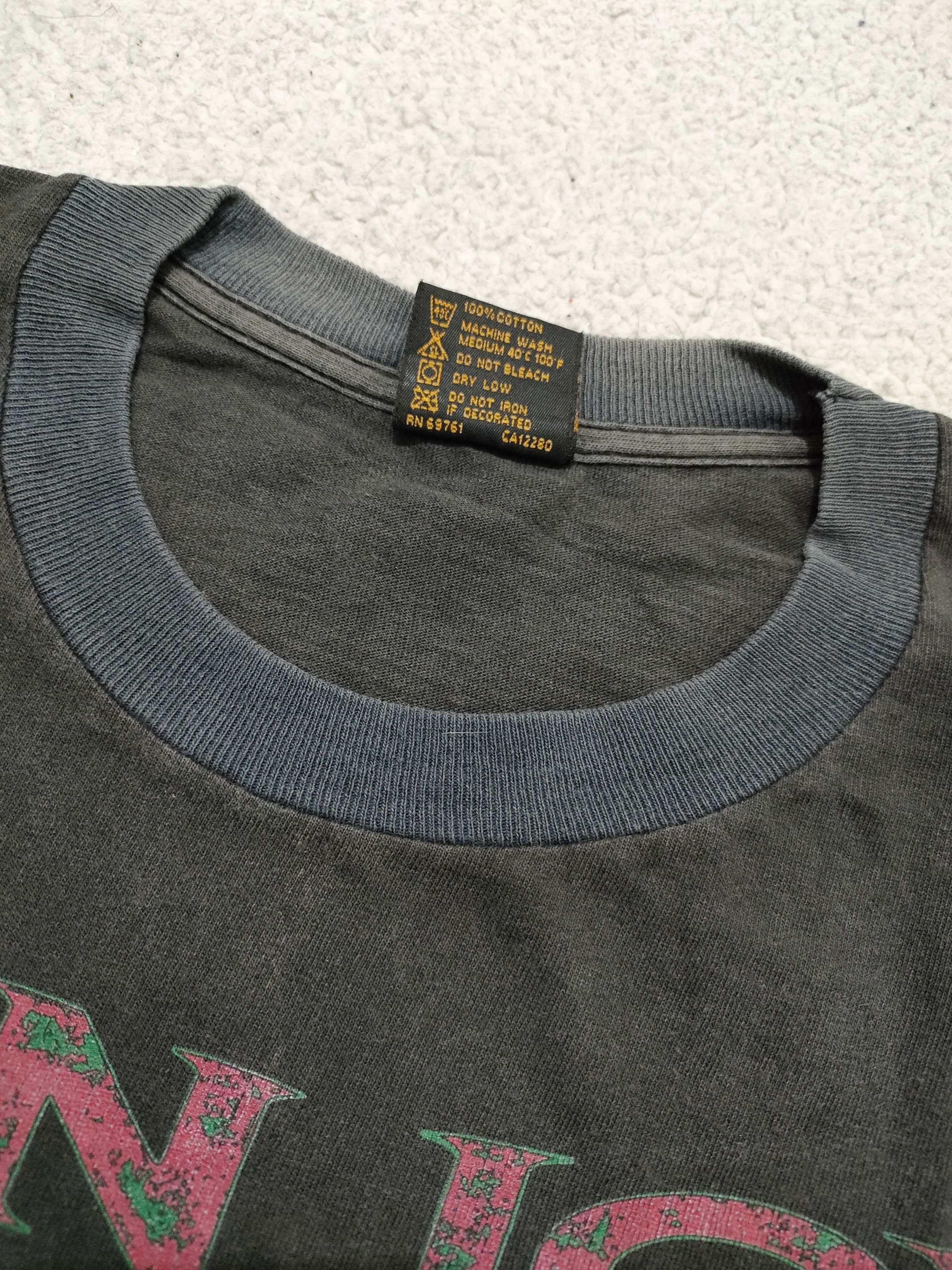 Band Tees × Vintage 90s Vintage BON JOVI CHRISTMAS '94 Tour T-Shirt Rock Band Size US XL / EU 56 / 4 - 9 Thumbnail