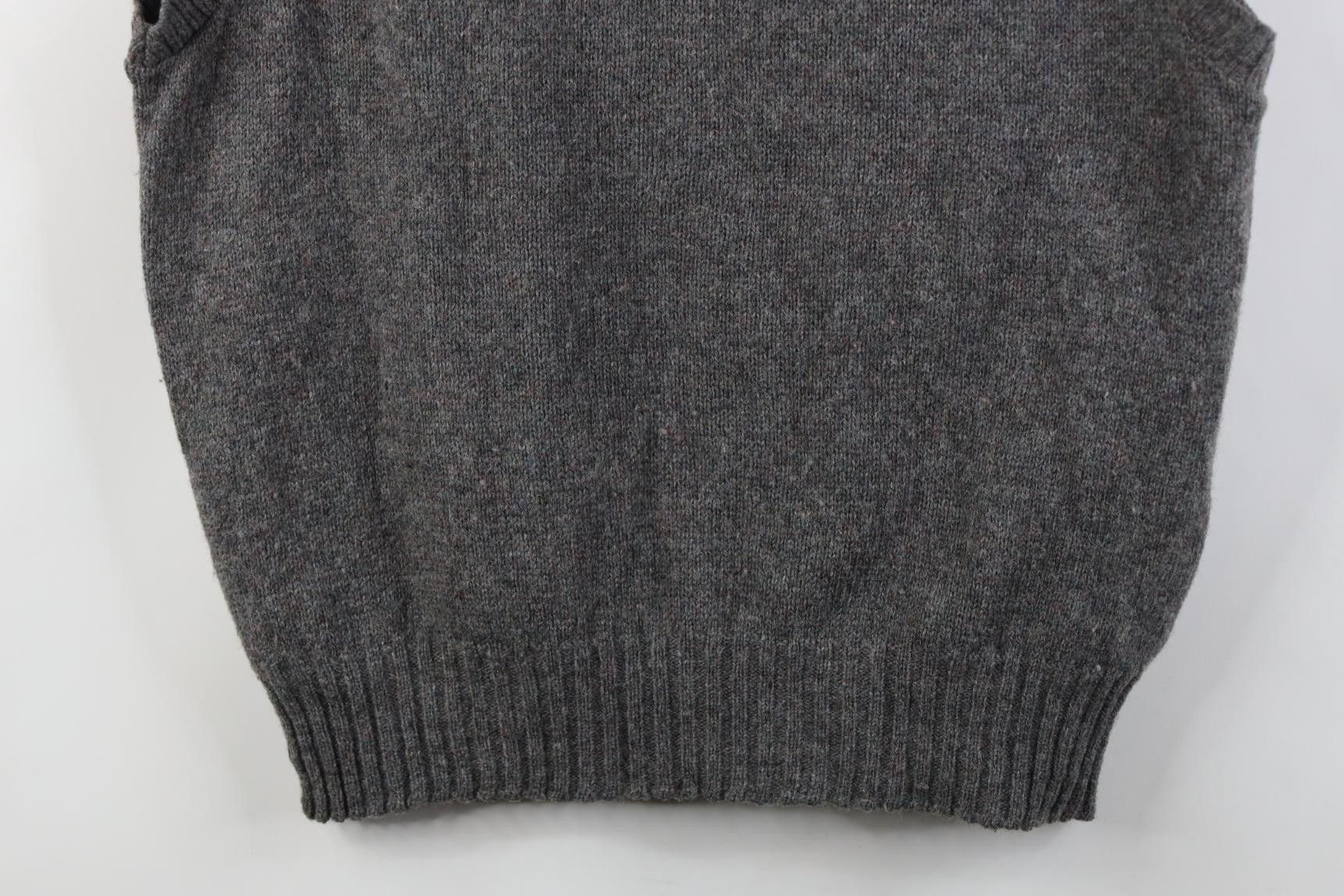 Vintage Vintage 70s Streetwear Wool V-Neck Sweater Vest Gray USA Size US L / EU 52-54 / 3 - 3 Thumbnail